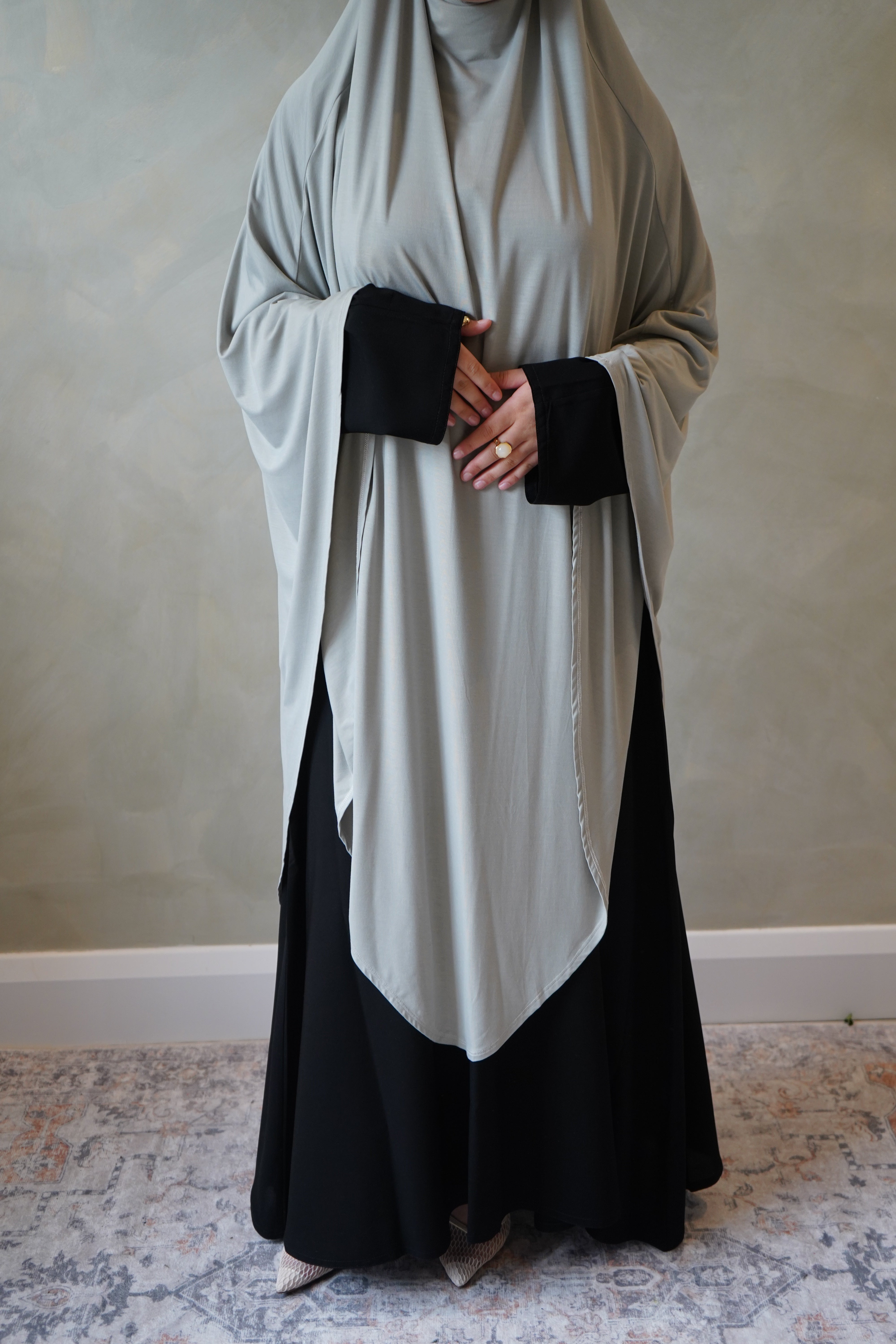 Large Stone Grey Jersey Khimar