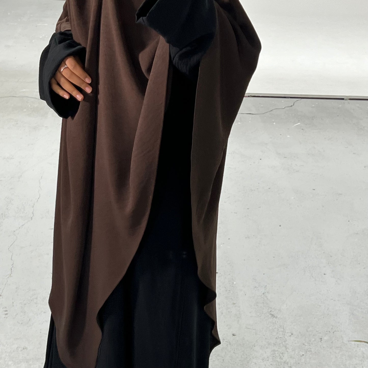 Extra Long Crepe Choc Brown Khimar with Niqab Ties