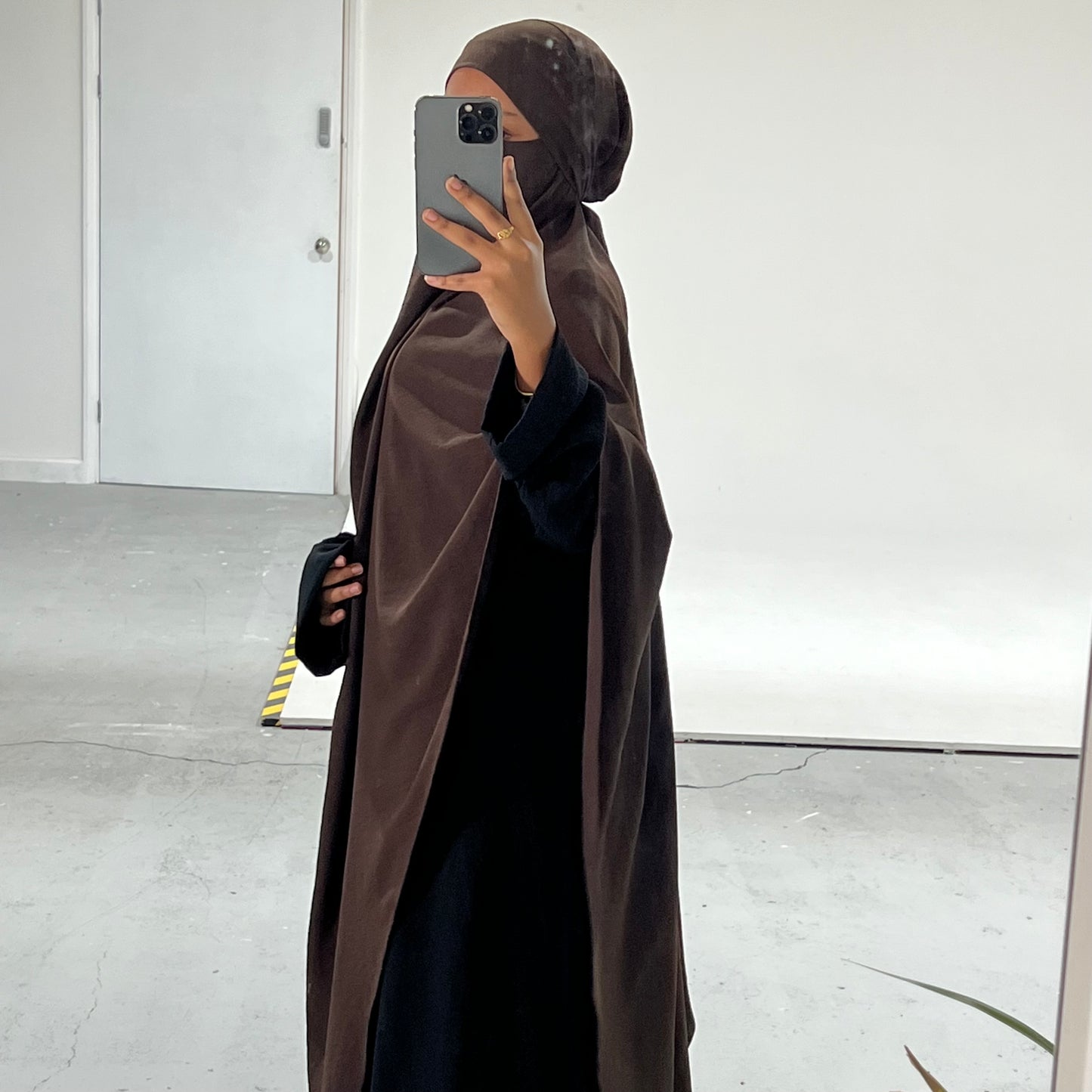 Extra Long Crepe Choc Brown Khimar with Niqab Ties
