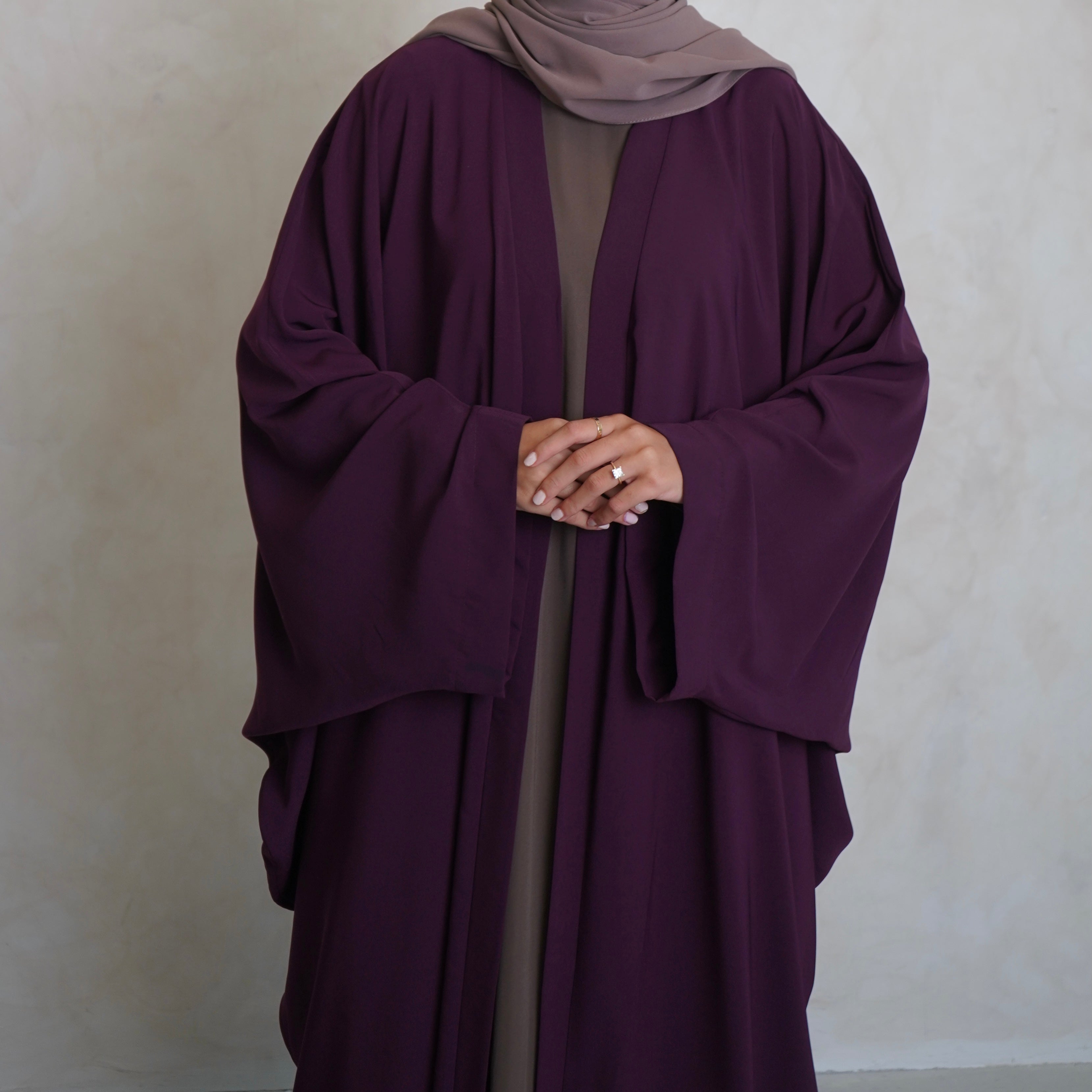 Nahla’s Open Cloak Abaya Burgundy