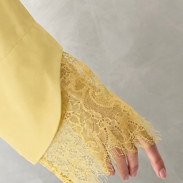 Limited edition: Butter yellow laced abaya with sheila scarf
