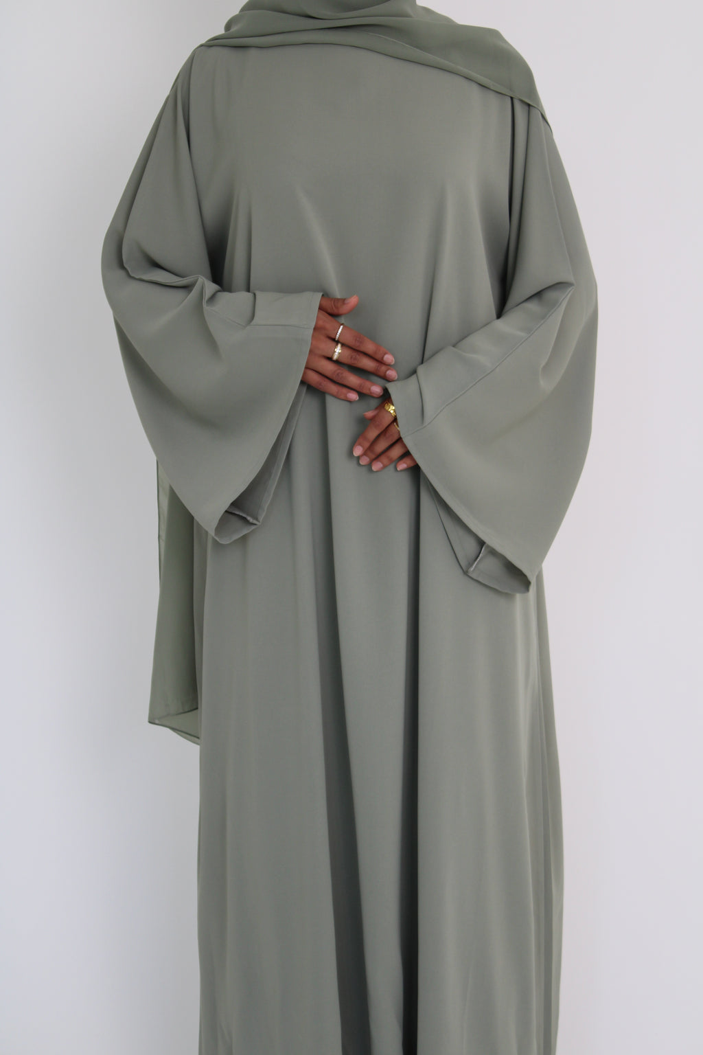 Matcha Green Sleeve Abaya with hijab