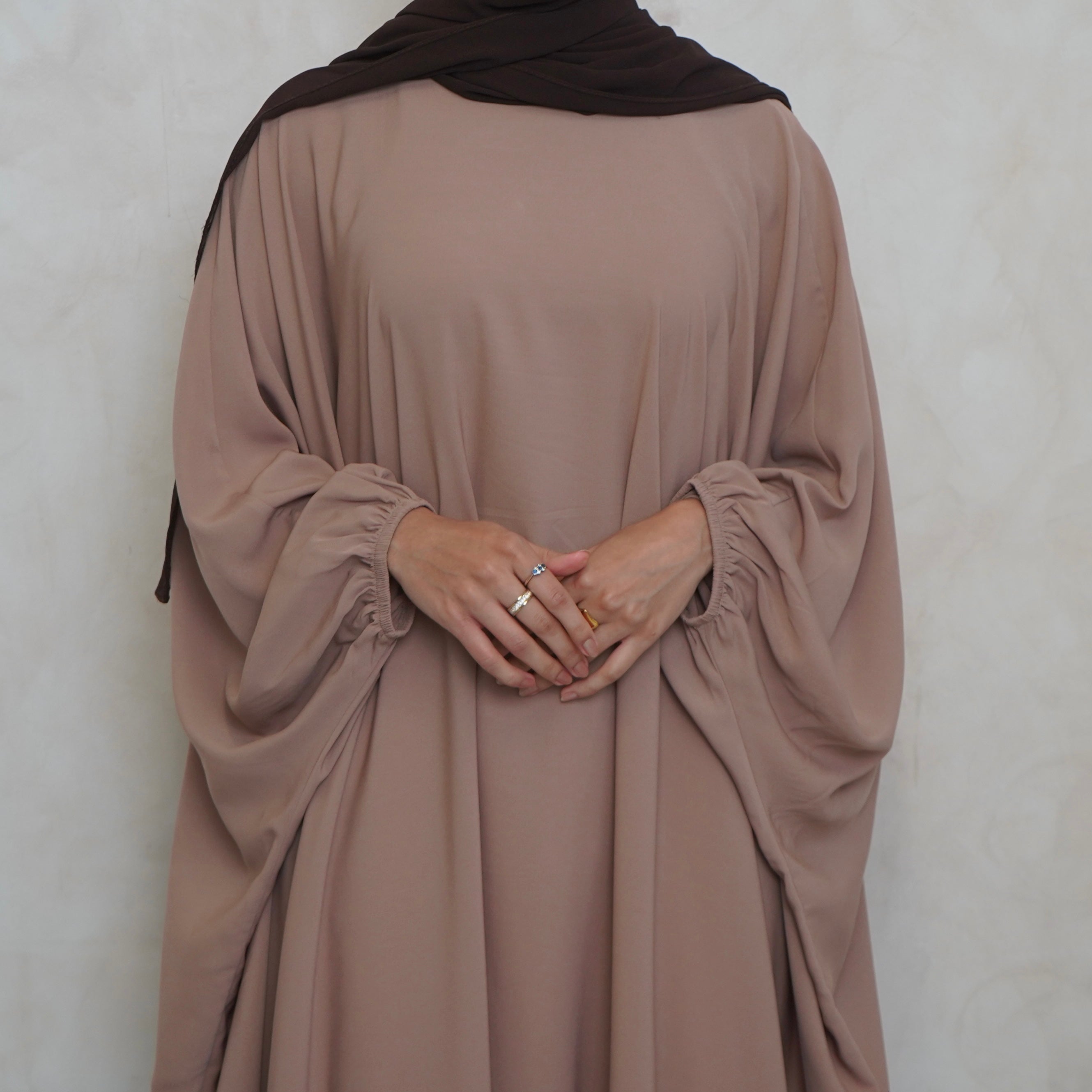 Cuffed Norah Batwing Jilbaya Cream