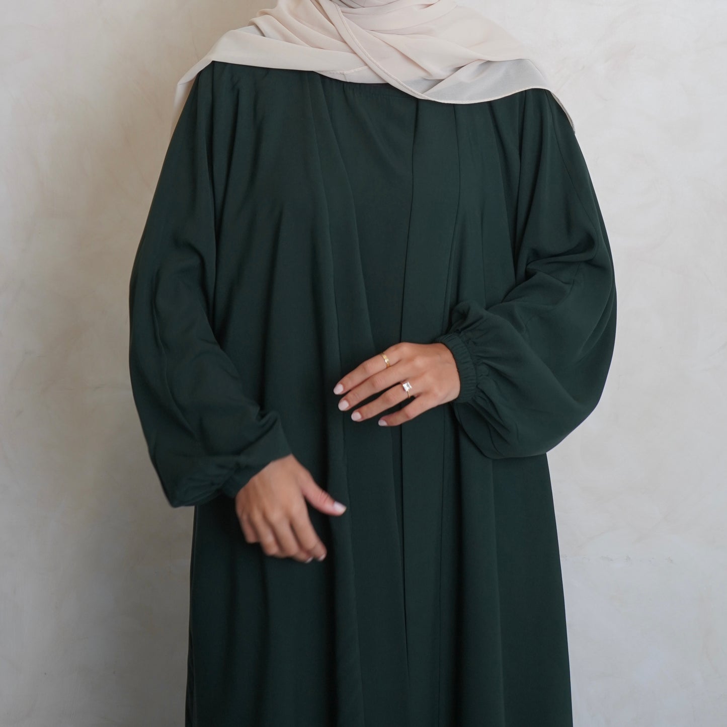 Cuffed Nubo Abaya Set Bottle Green