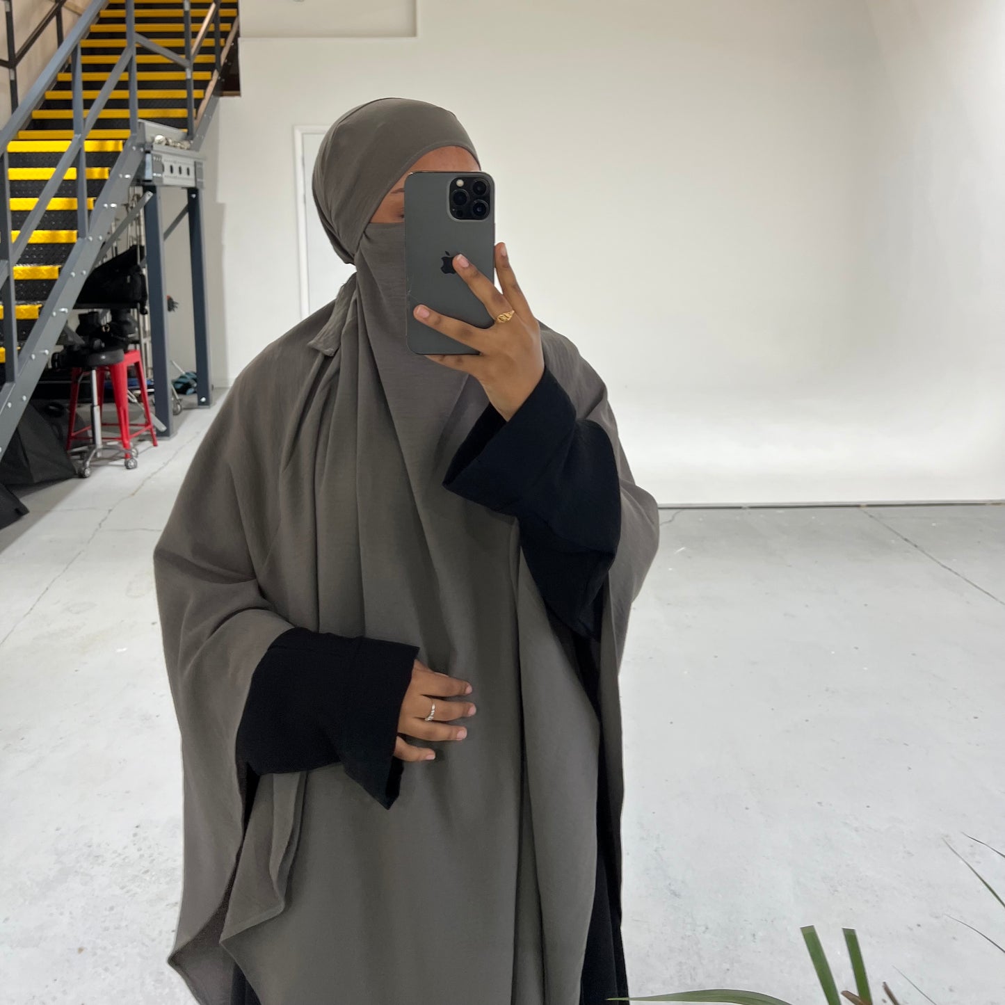 Extra Long Crepe Light Grey Khimar with Niqab Ties