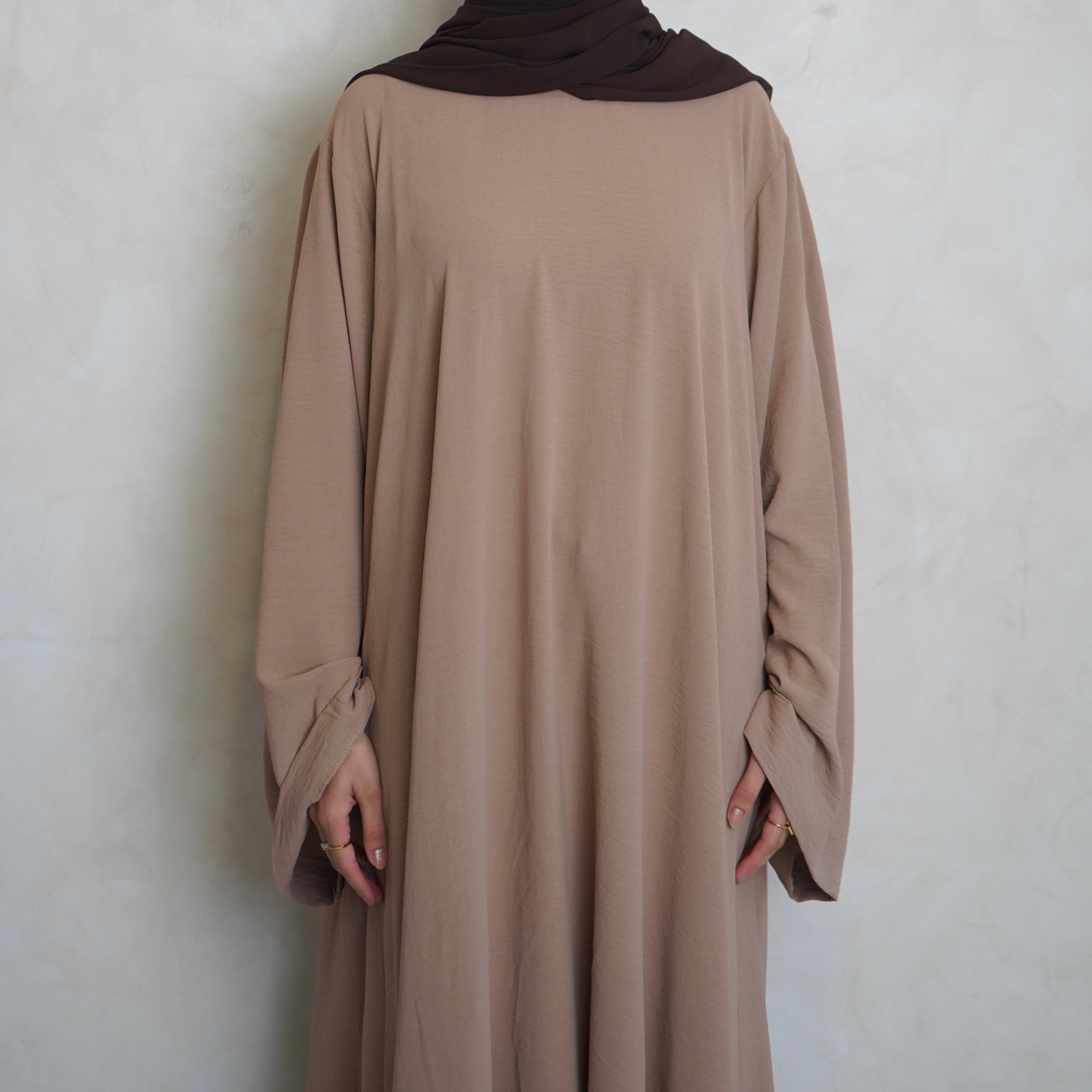 Crepe Mary Straight Abaya Cream