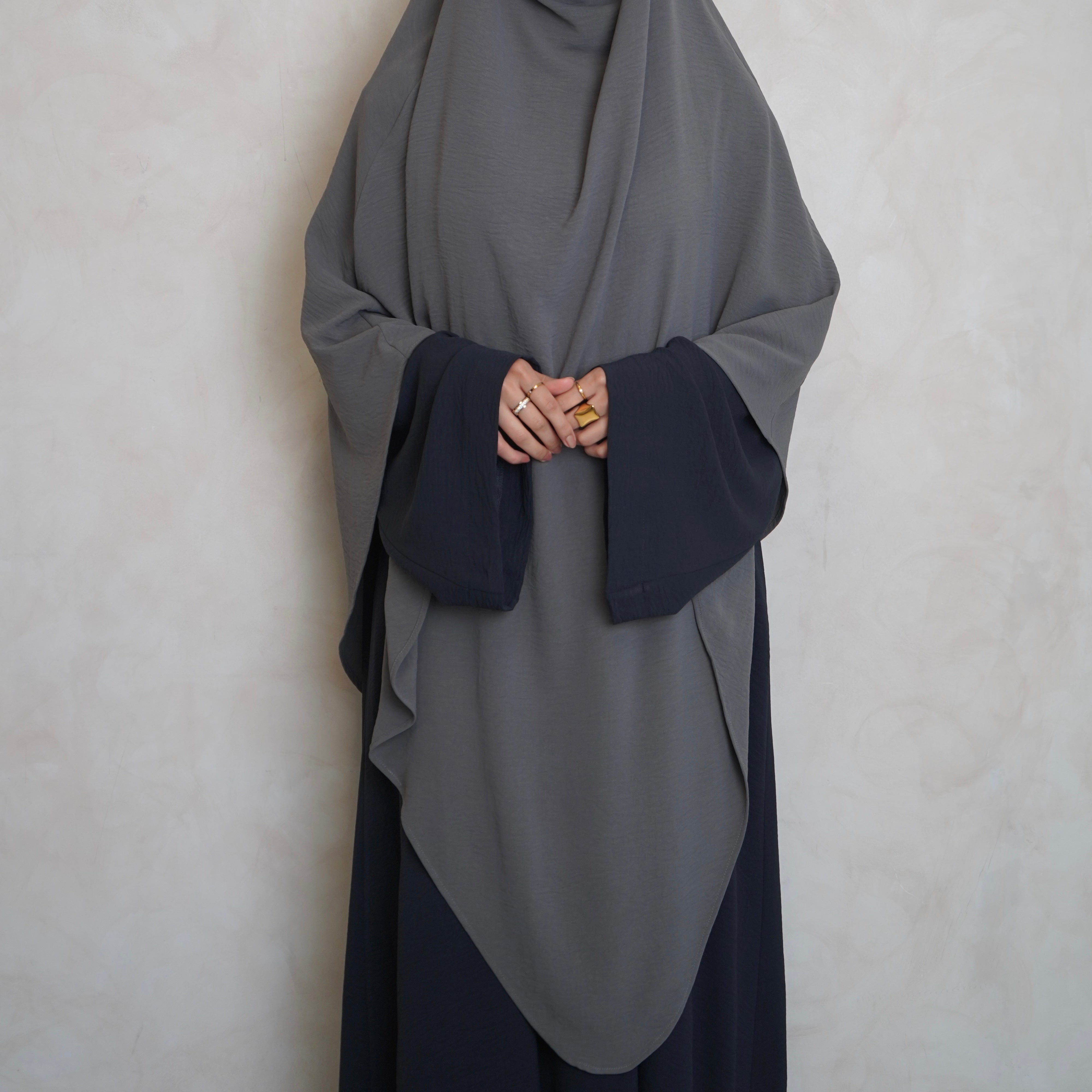 Extra Long Crepe Light Grey Khimar with Niqab Ties