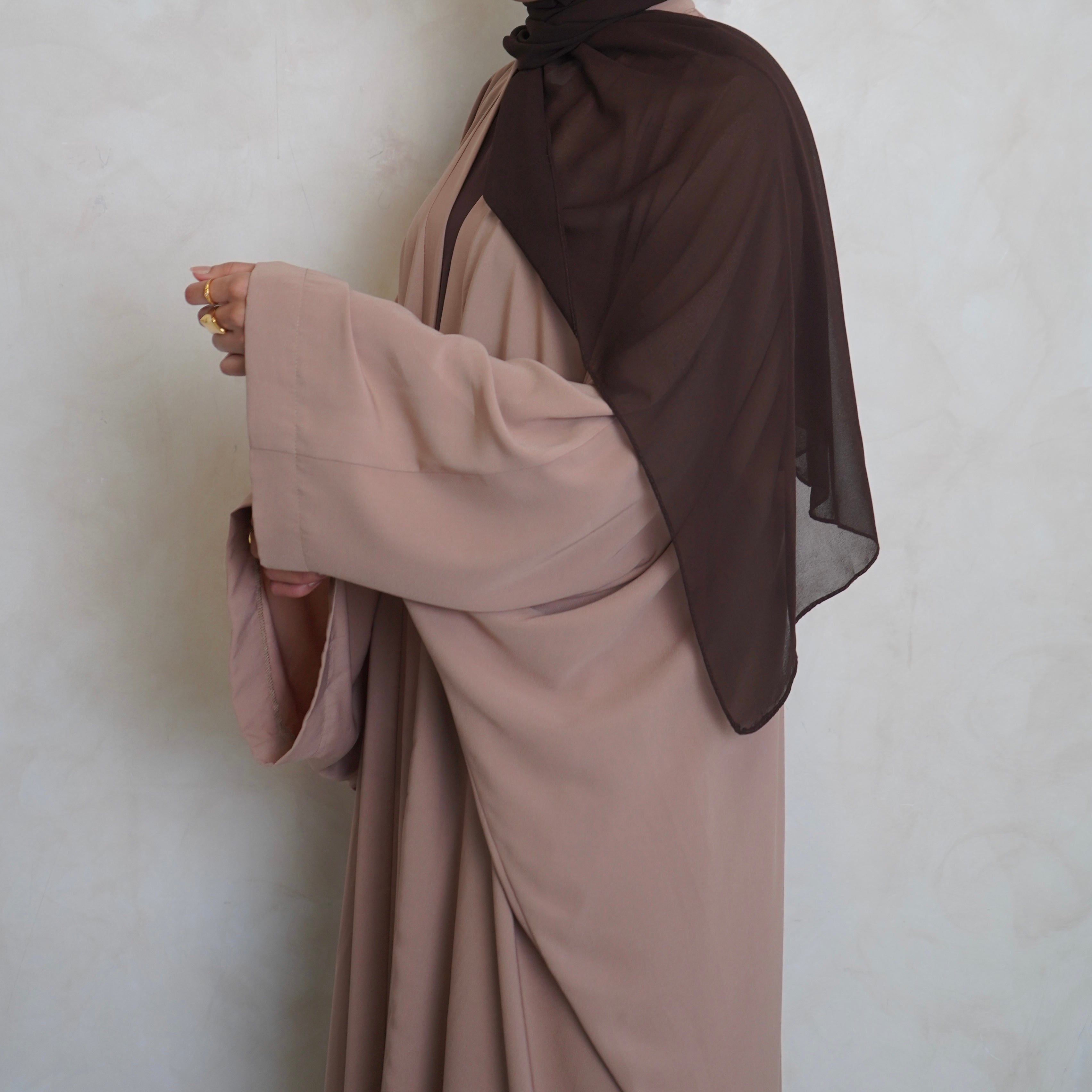 Nahla’s Open Cloak Abaya Cream