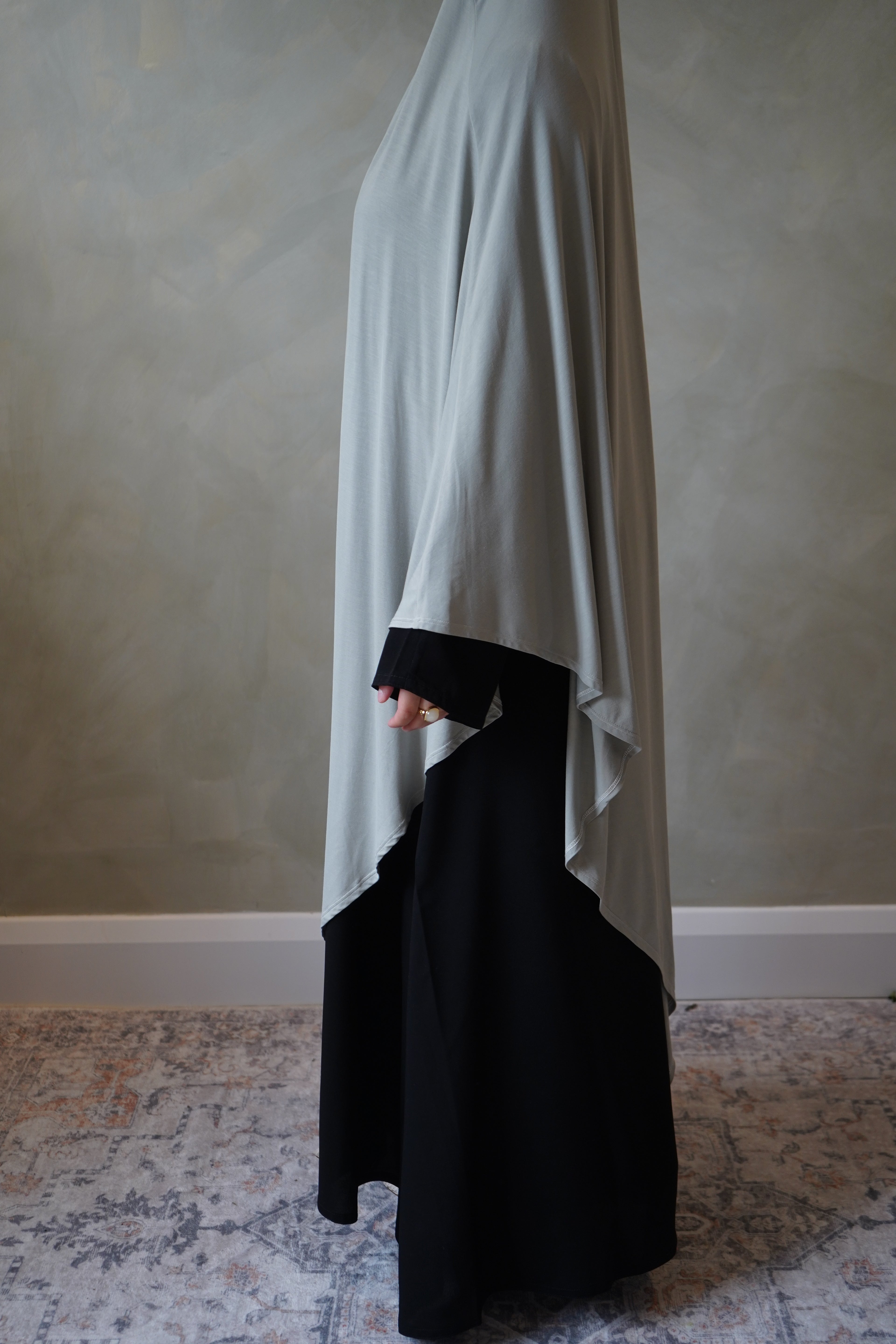 Large Stone Grey Jersey Khimar