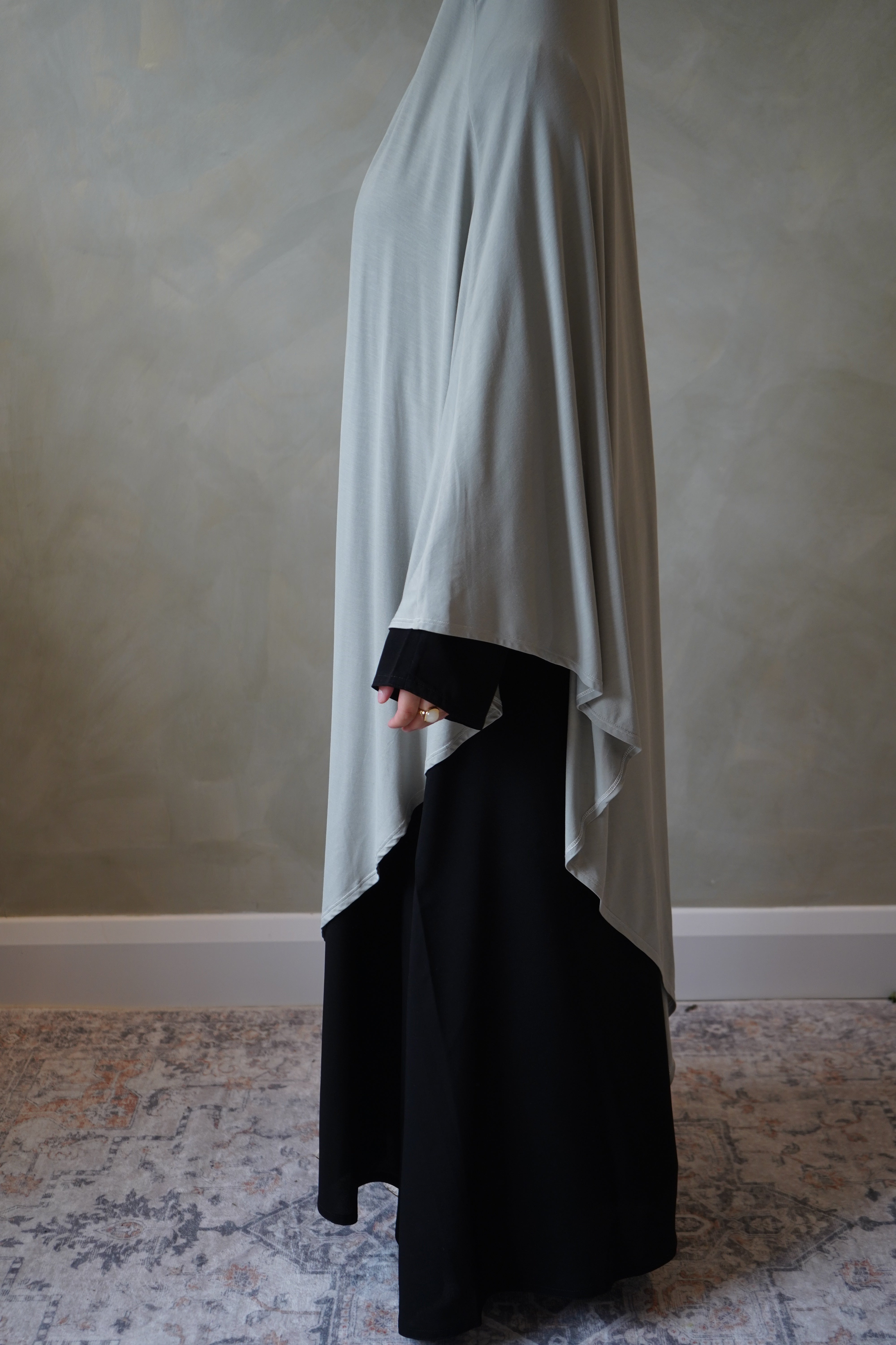 Large Stone Grey Jersey Khimar