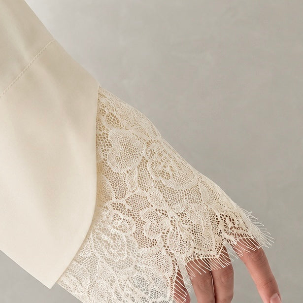 Limited edition: Ivory laced abaya with sheila scarf