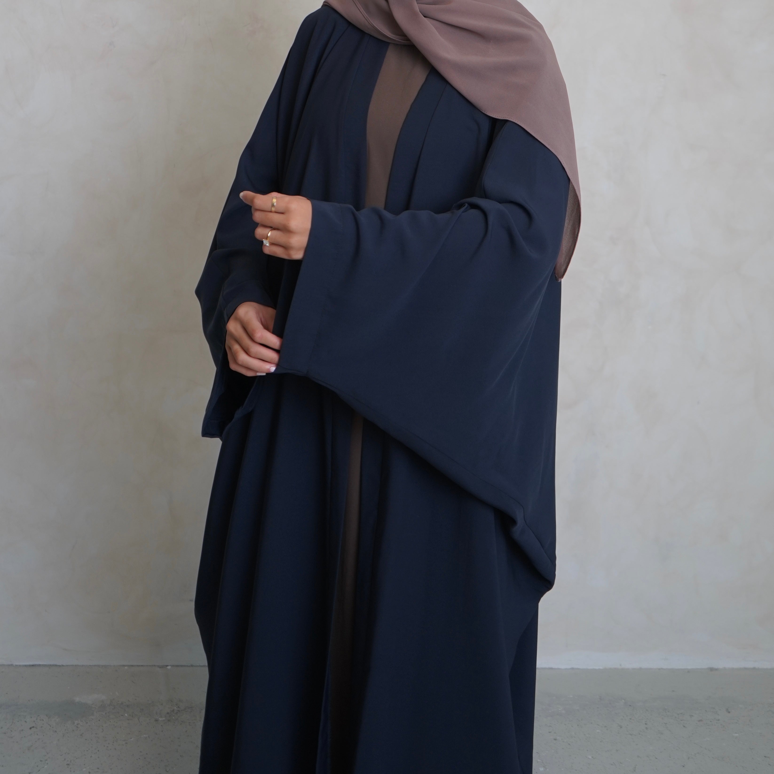 Nahla’s Open Cloak Abaya Navy Grey