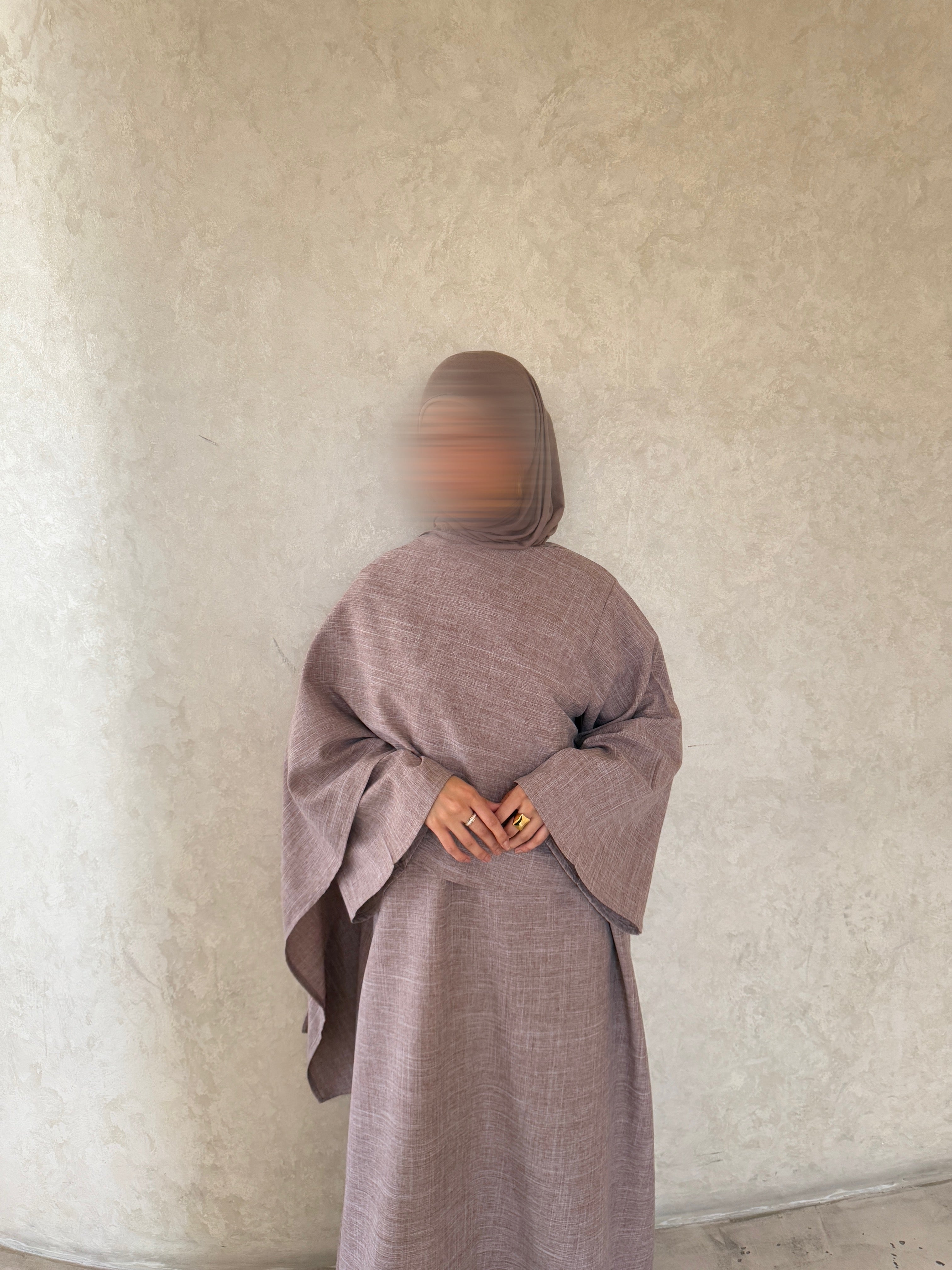 Closed Linen Mink