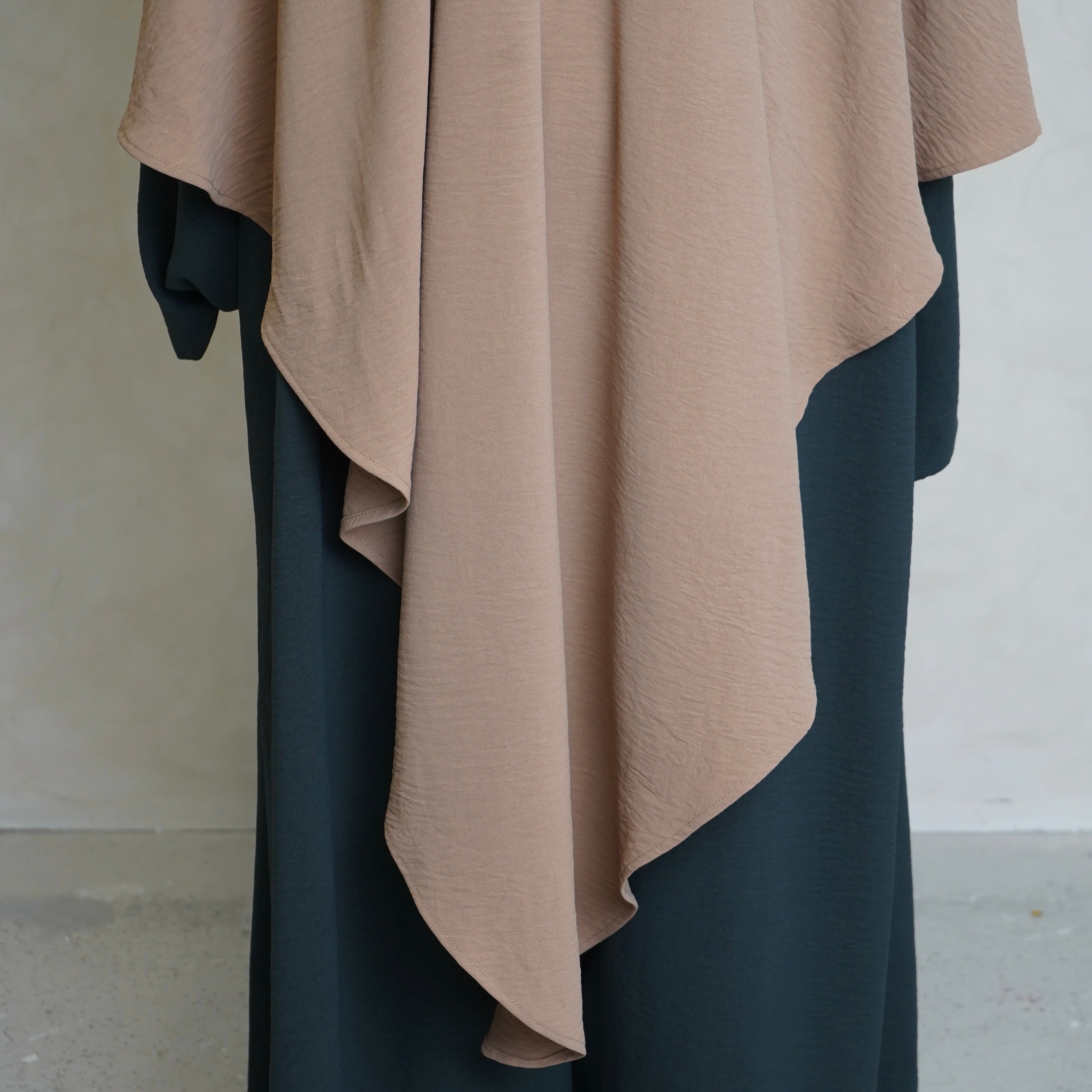 Extra Long Crepe Cream Khimar with Niqab Ties