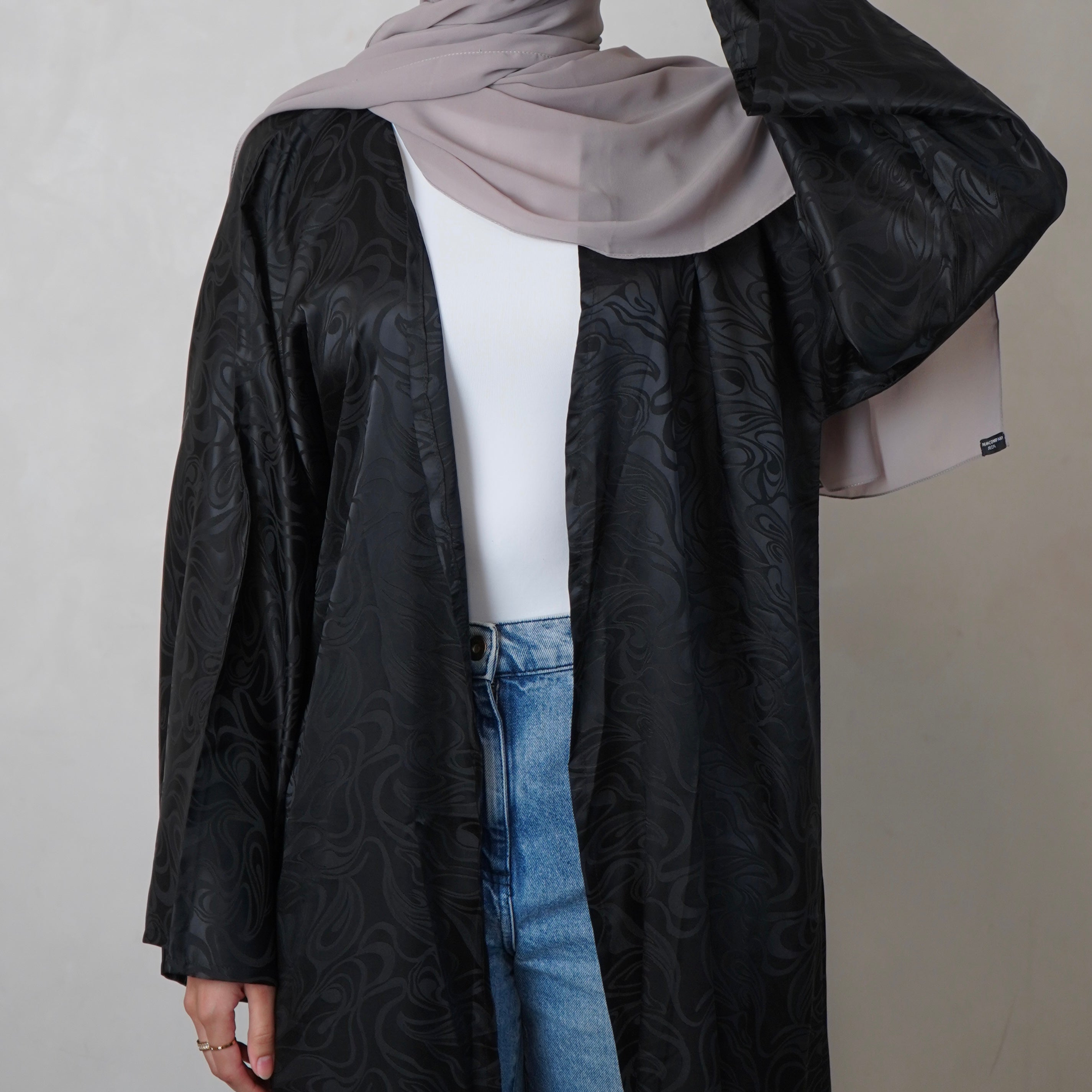 Jacquard Black Open Abaya