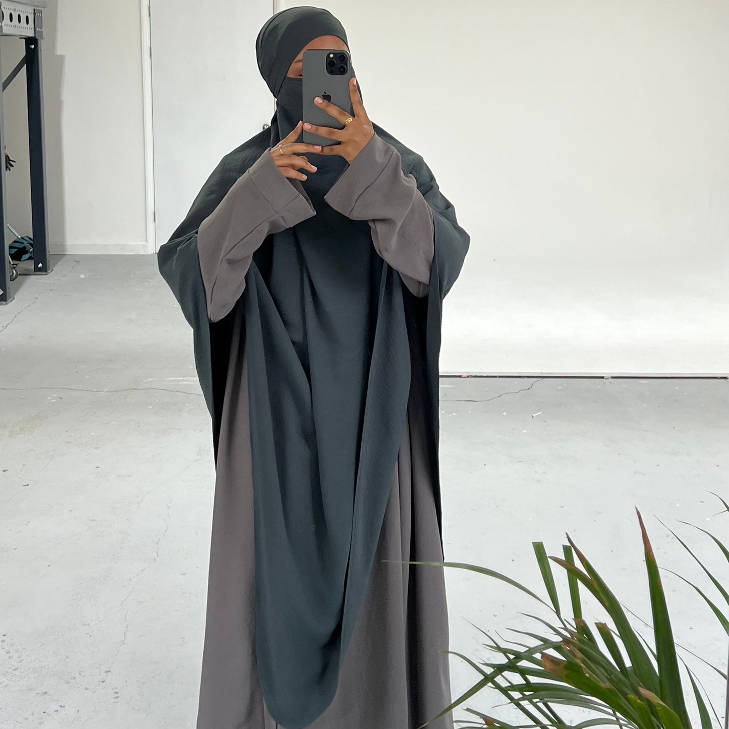 Extra Long Crepe Teal Khimar with Niqab Ties