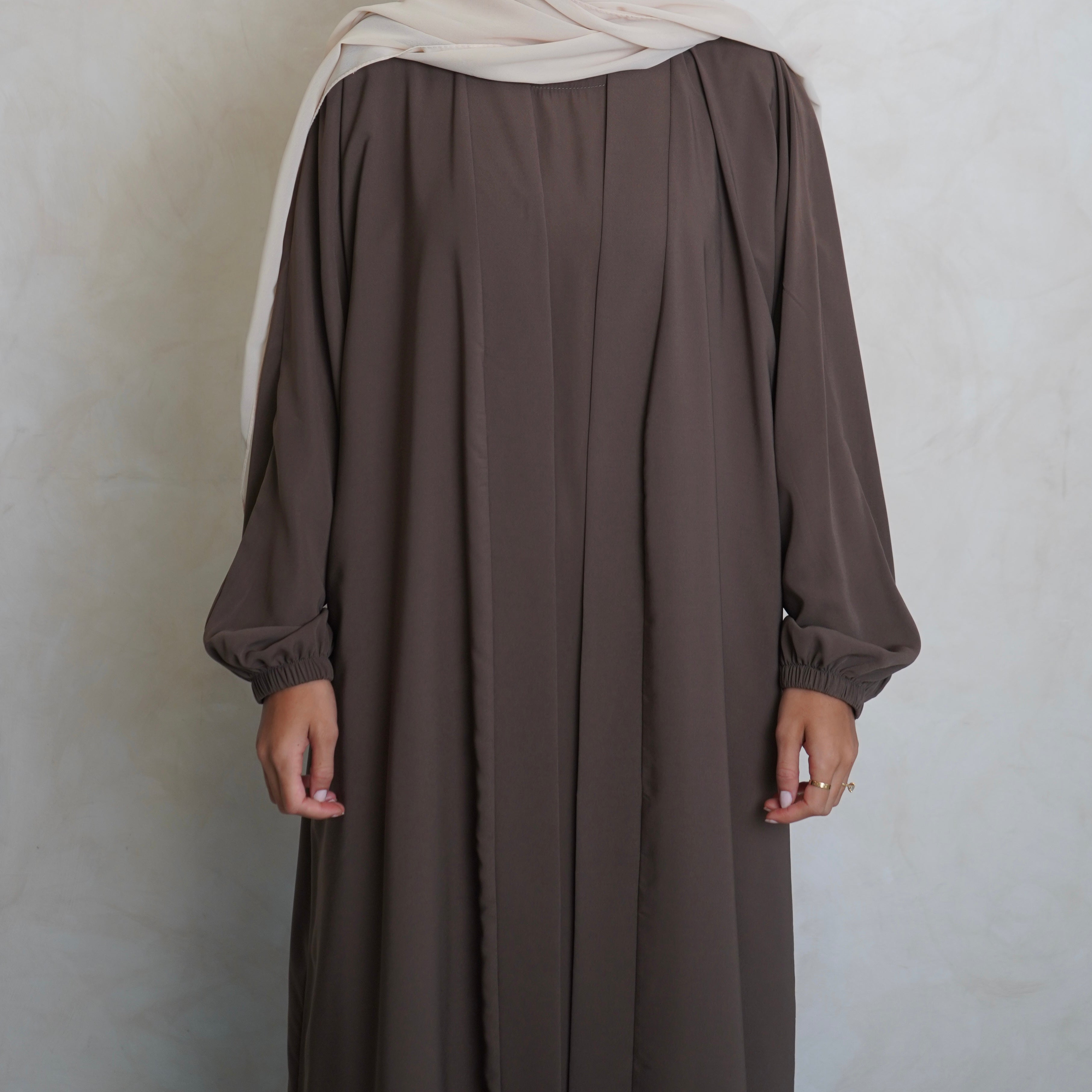 Cuffed Nubo Abaya Set Brown