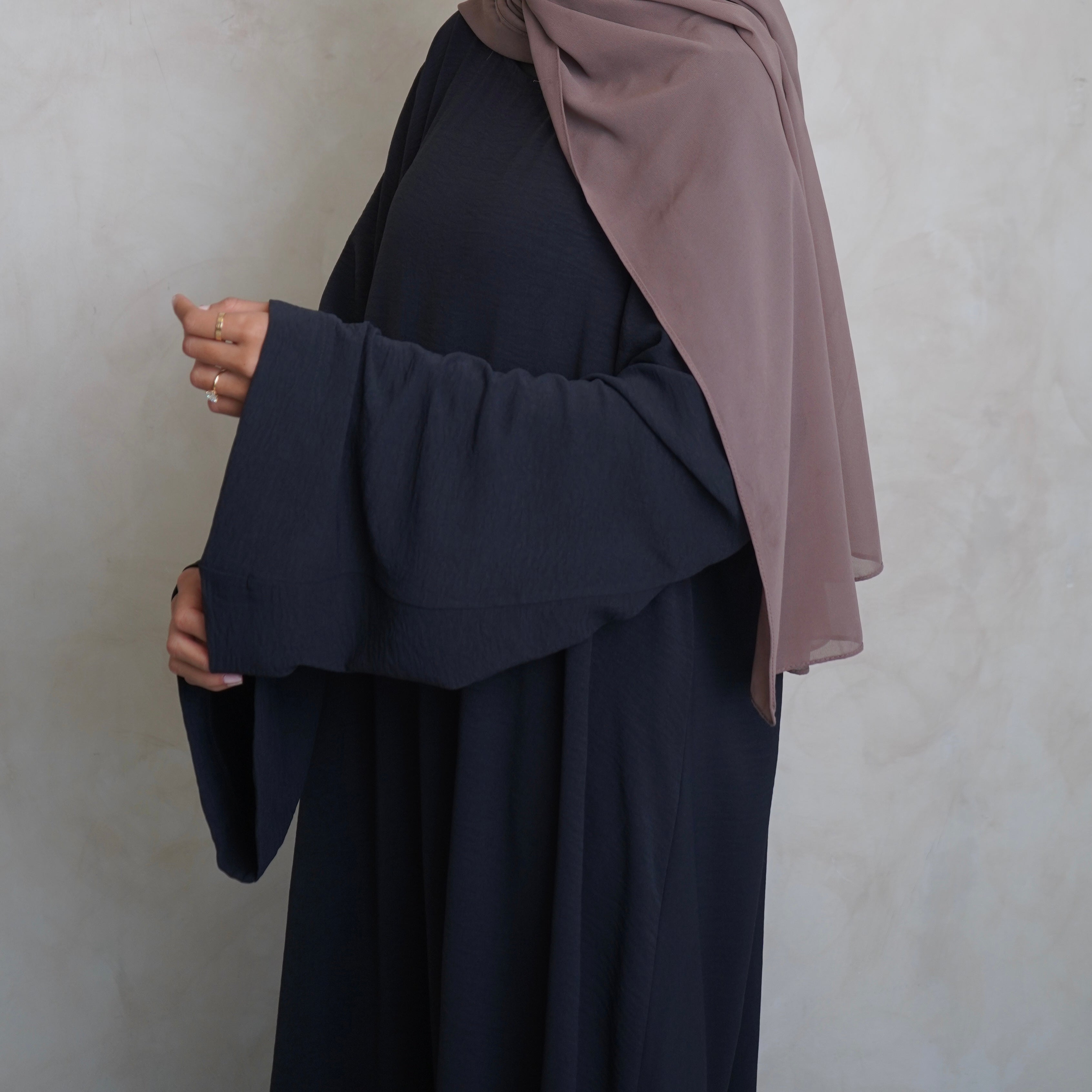 Crepe Mary Straight Abaya Navy Grey