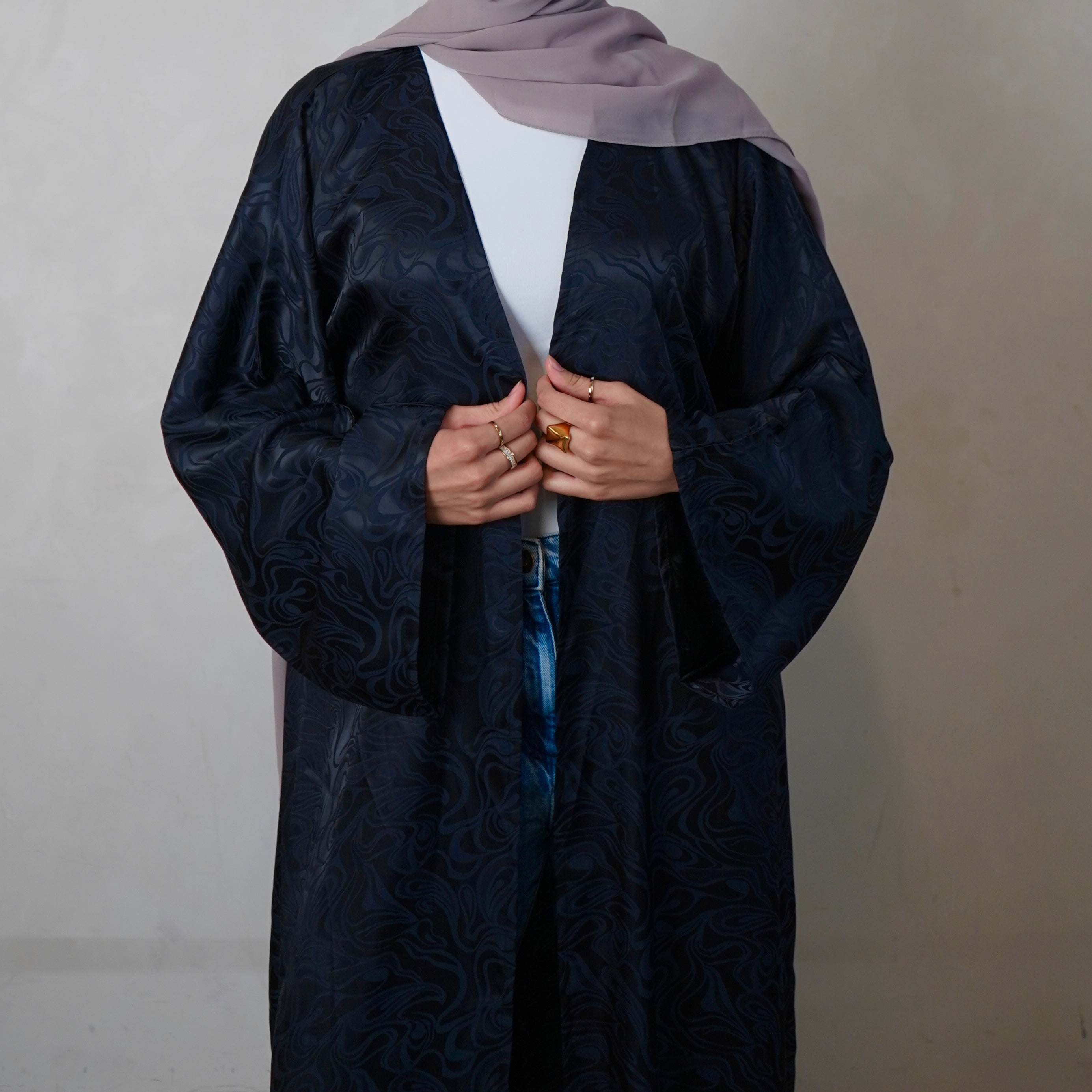 Jacquard Navy Blue Open Abaya