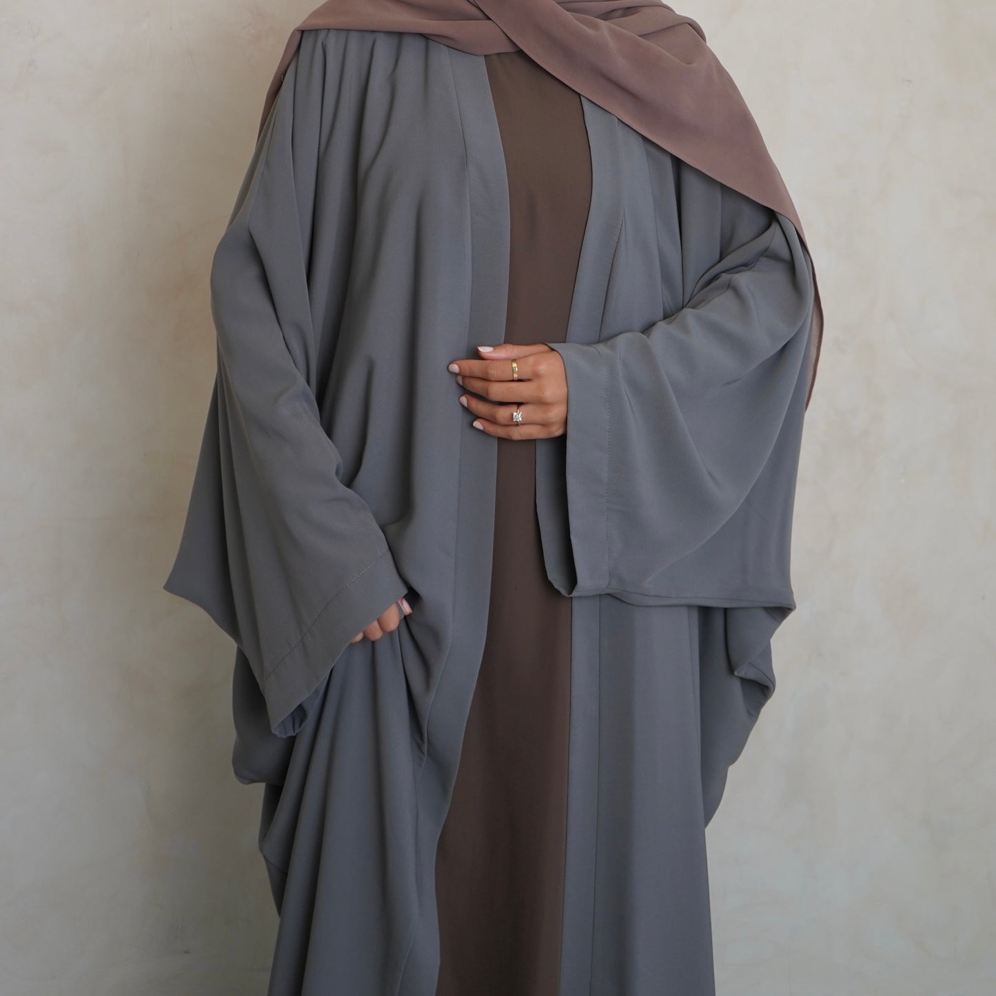 Nahla’s Open Cloak Abaya Light Grey