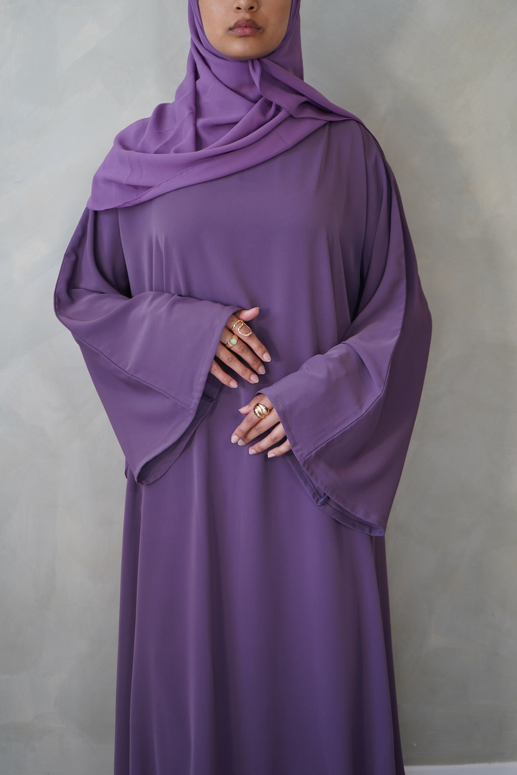 Deep Purple Sleeve Abaya