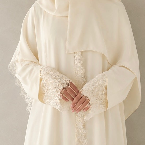 Limited edition: Ivory laced abaya with sheila scarf
