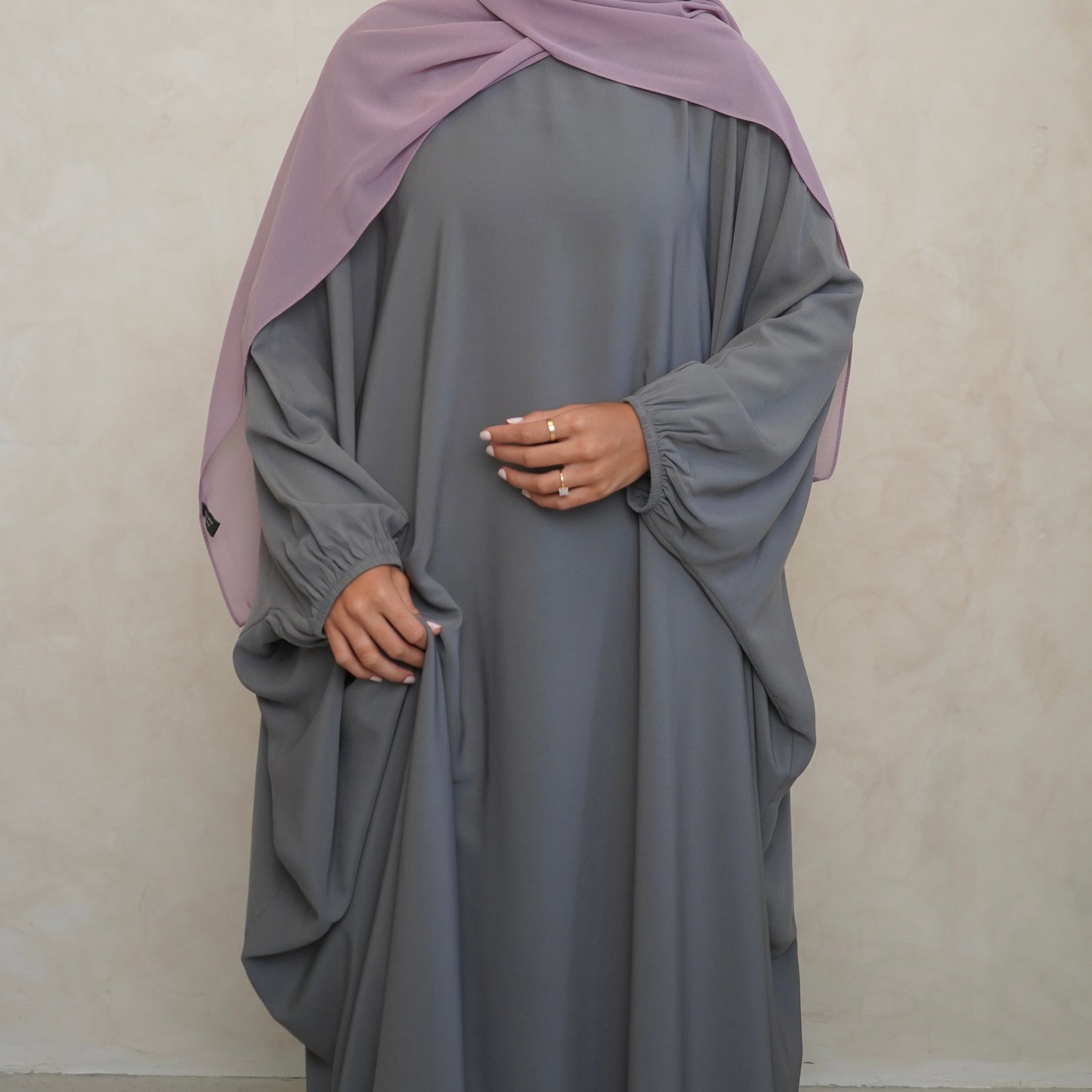 Cuffed Norah Batwing Jilbaya Light Grey