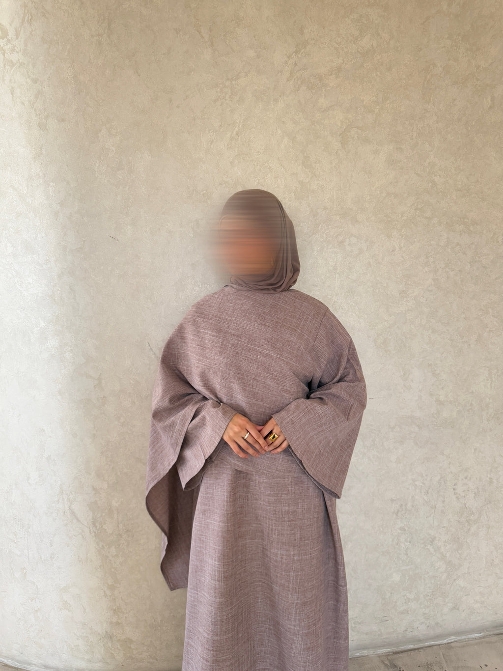 Closed Linen Mink
