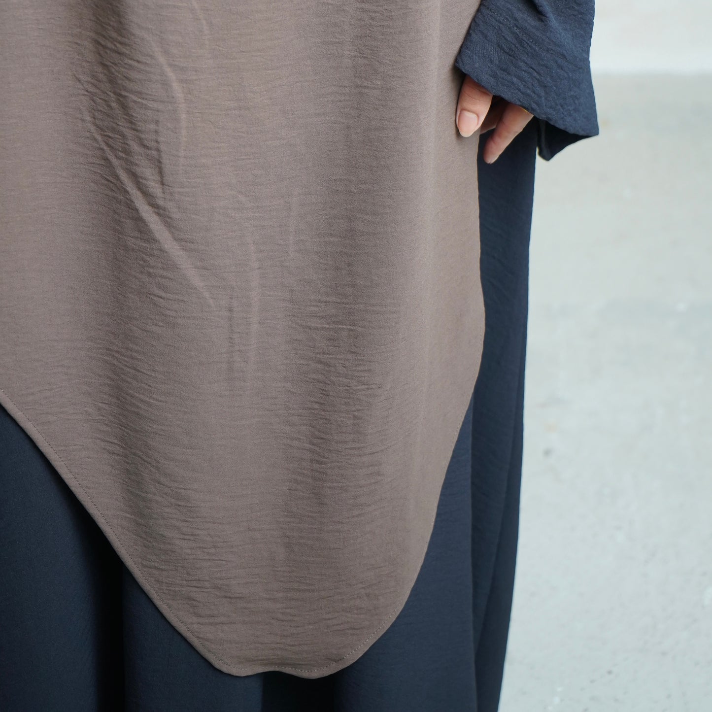 Extra Long Crepe Brown Khimar with Niqab Ties