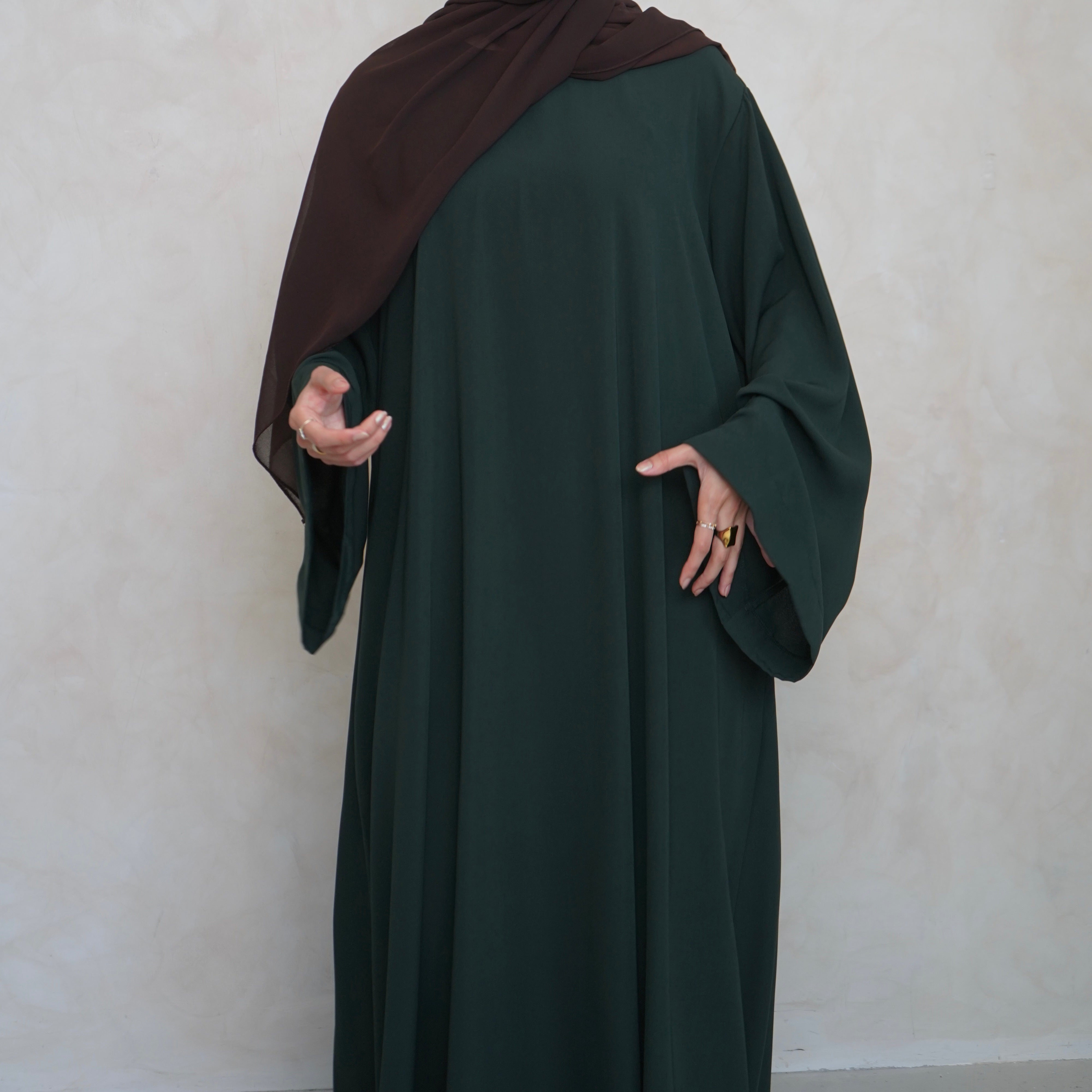 Mary’s Closed Abaya Bottle Green