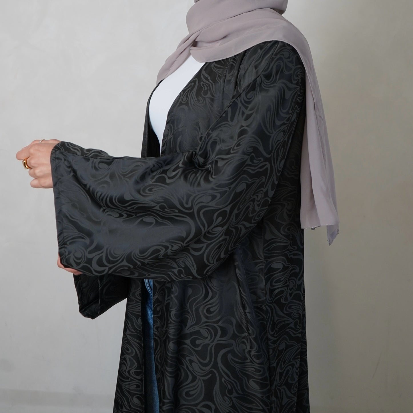 Jacquard Grey Open Abaya