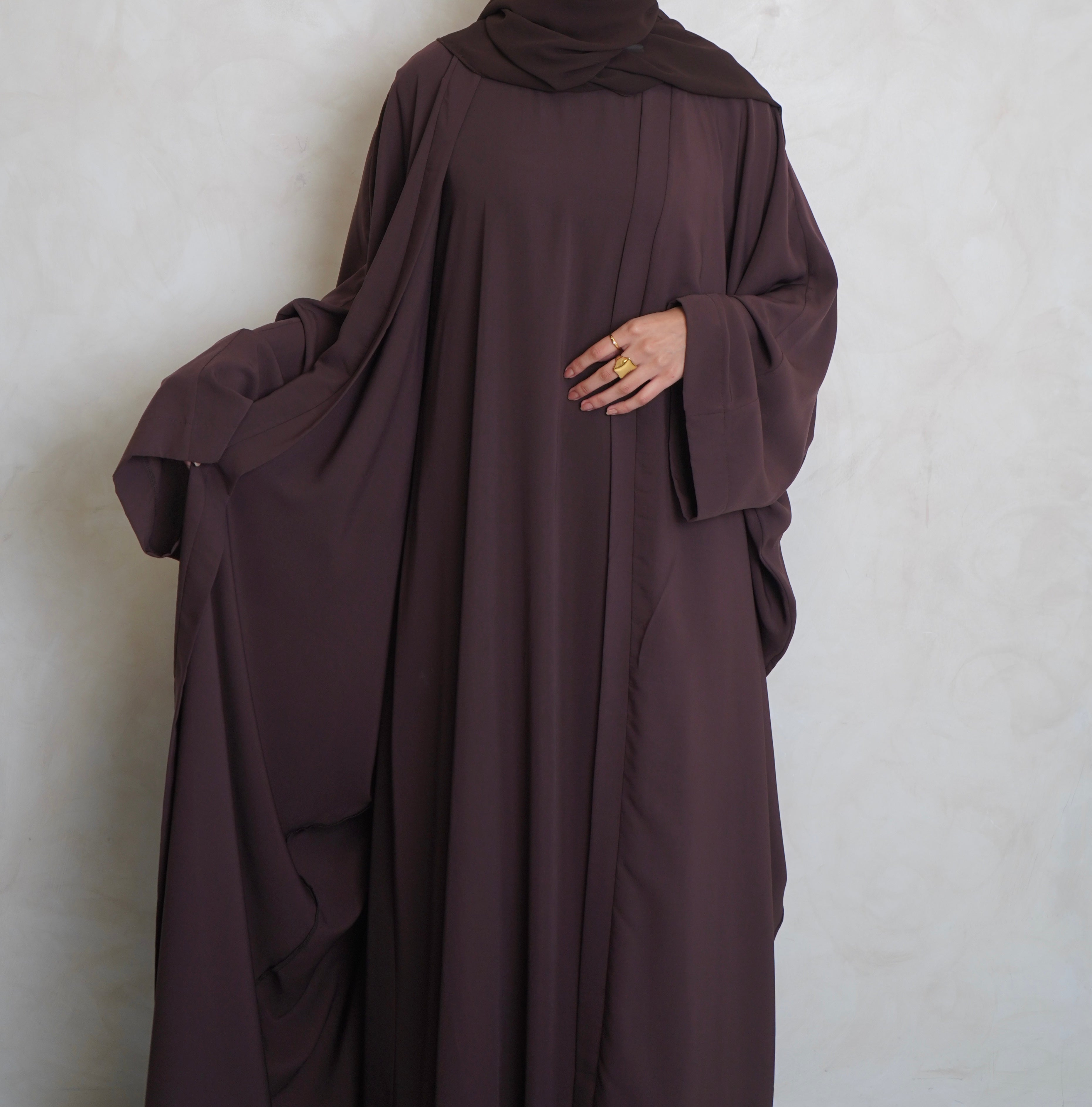 Nahla’s Open Cloak Abaya Choc Brown