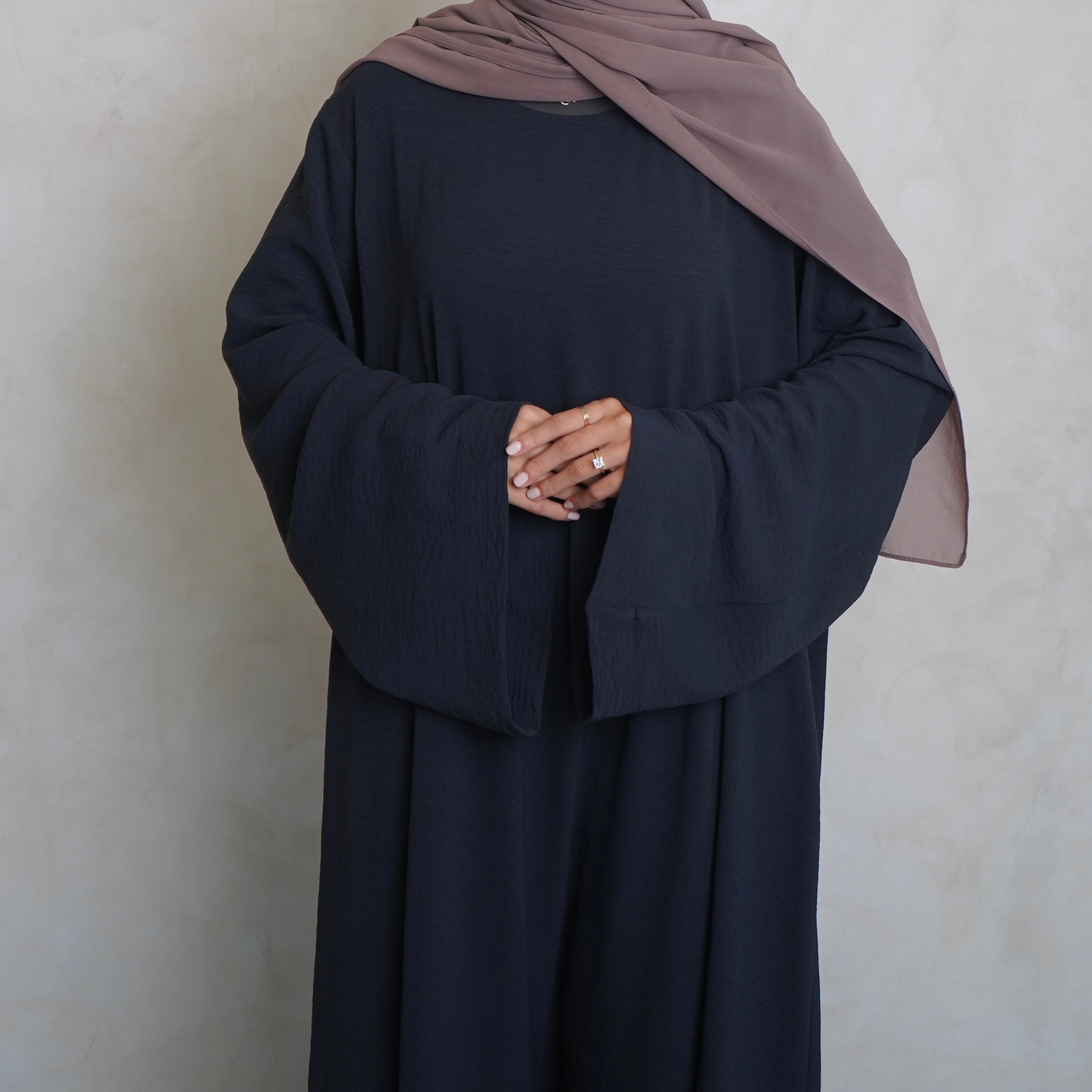 Crepe Mary Straight Abaya Navy Grey