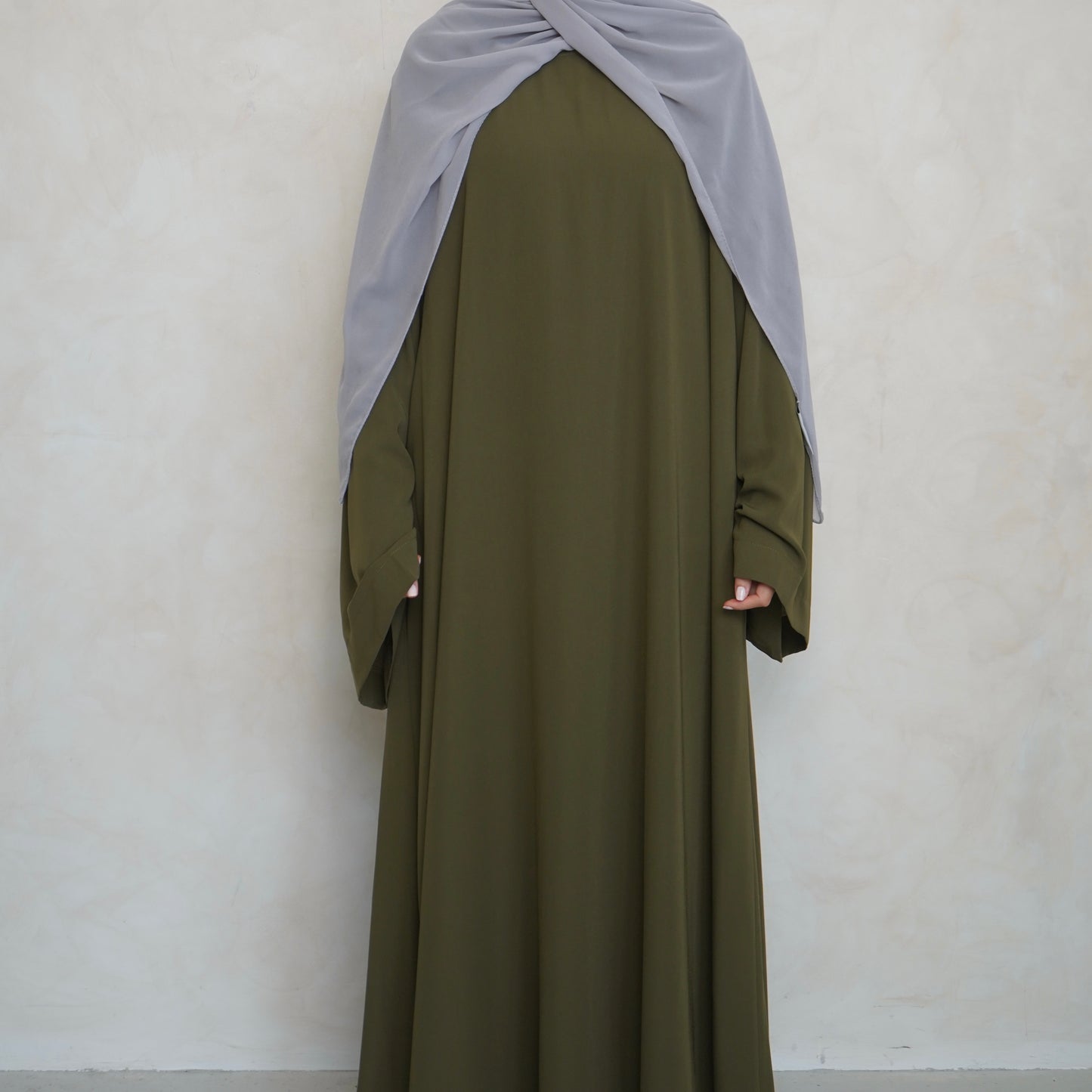 Mary’s Closed Abaya Olive Green