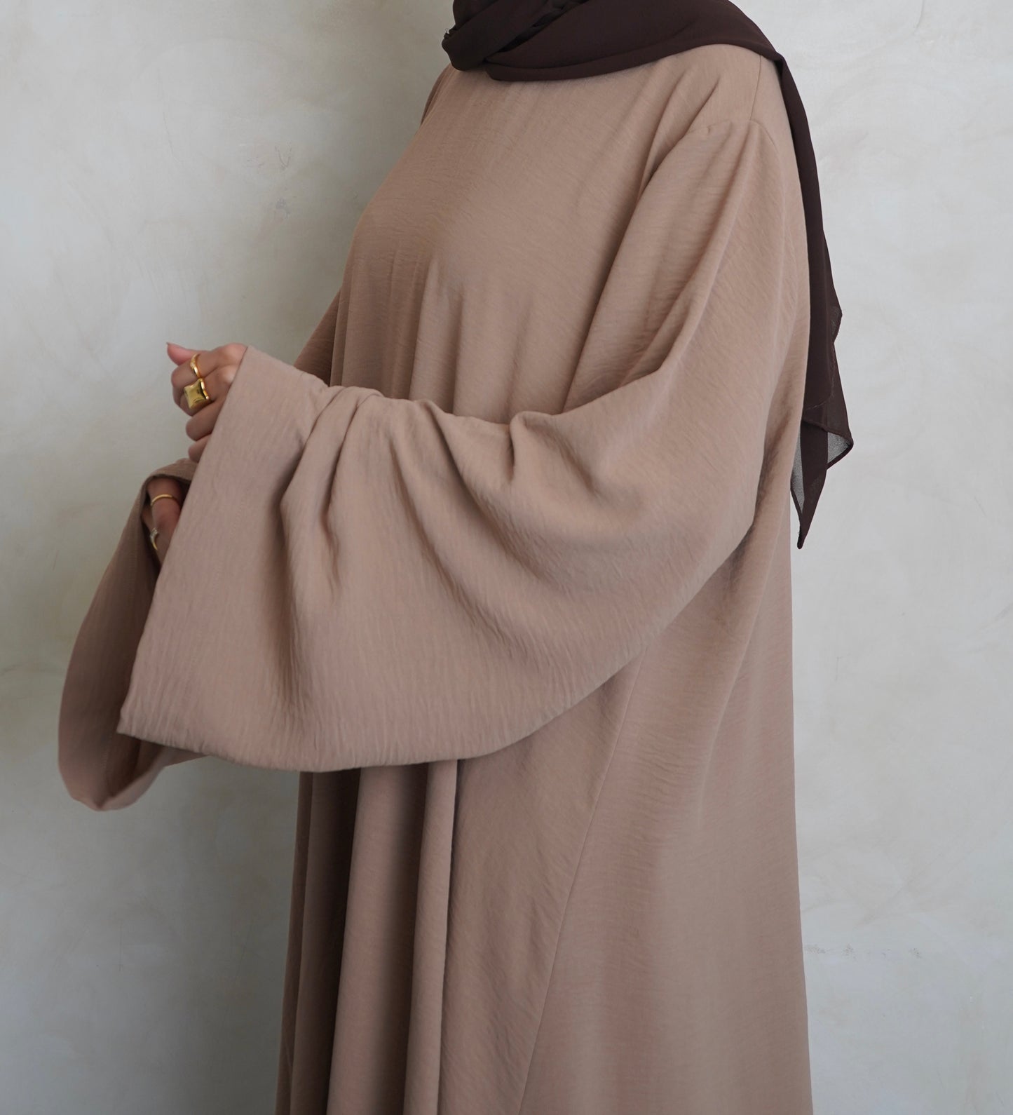 Crepe Mary Straight Abaya Cream