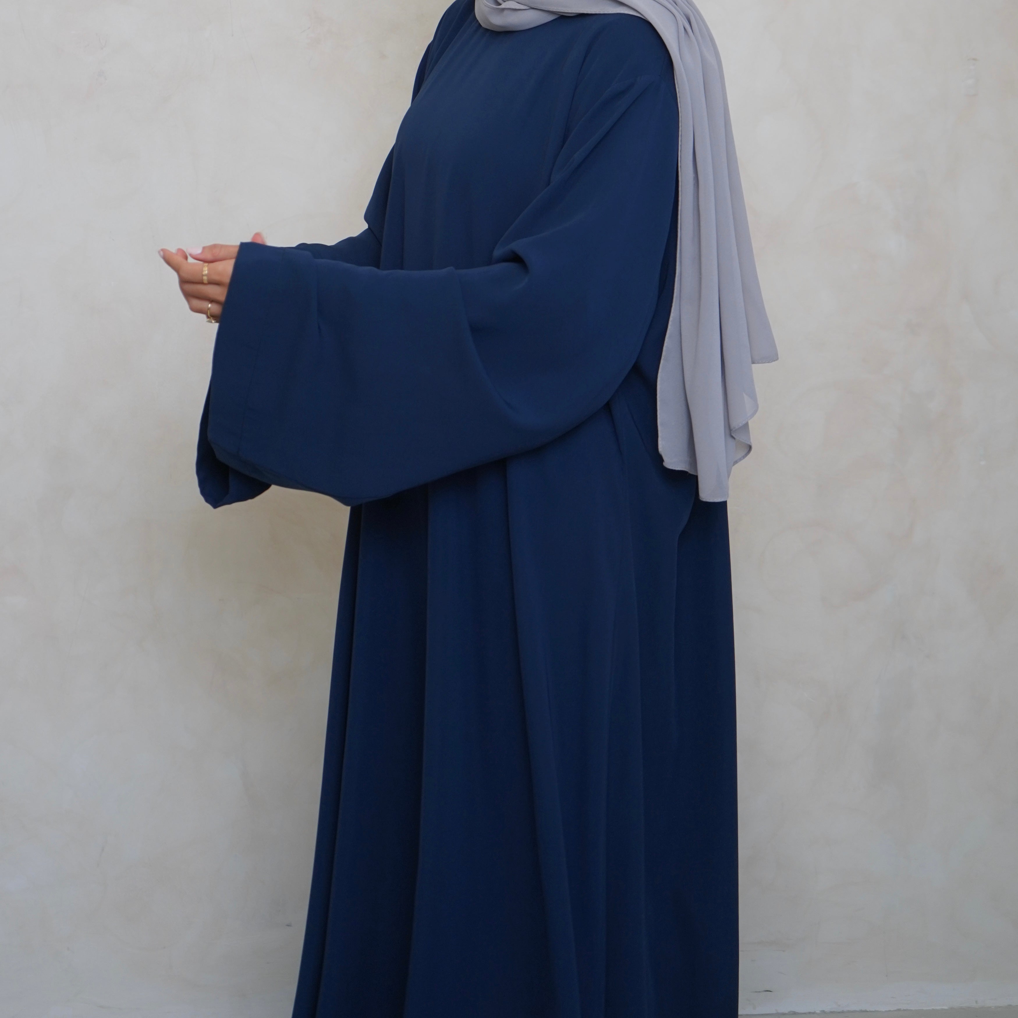 Mary’s Closed Abaya Navy Blue