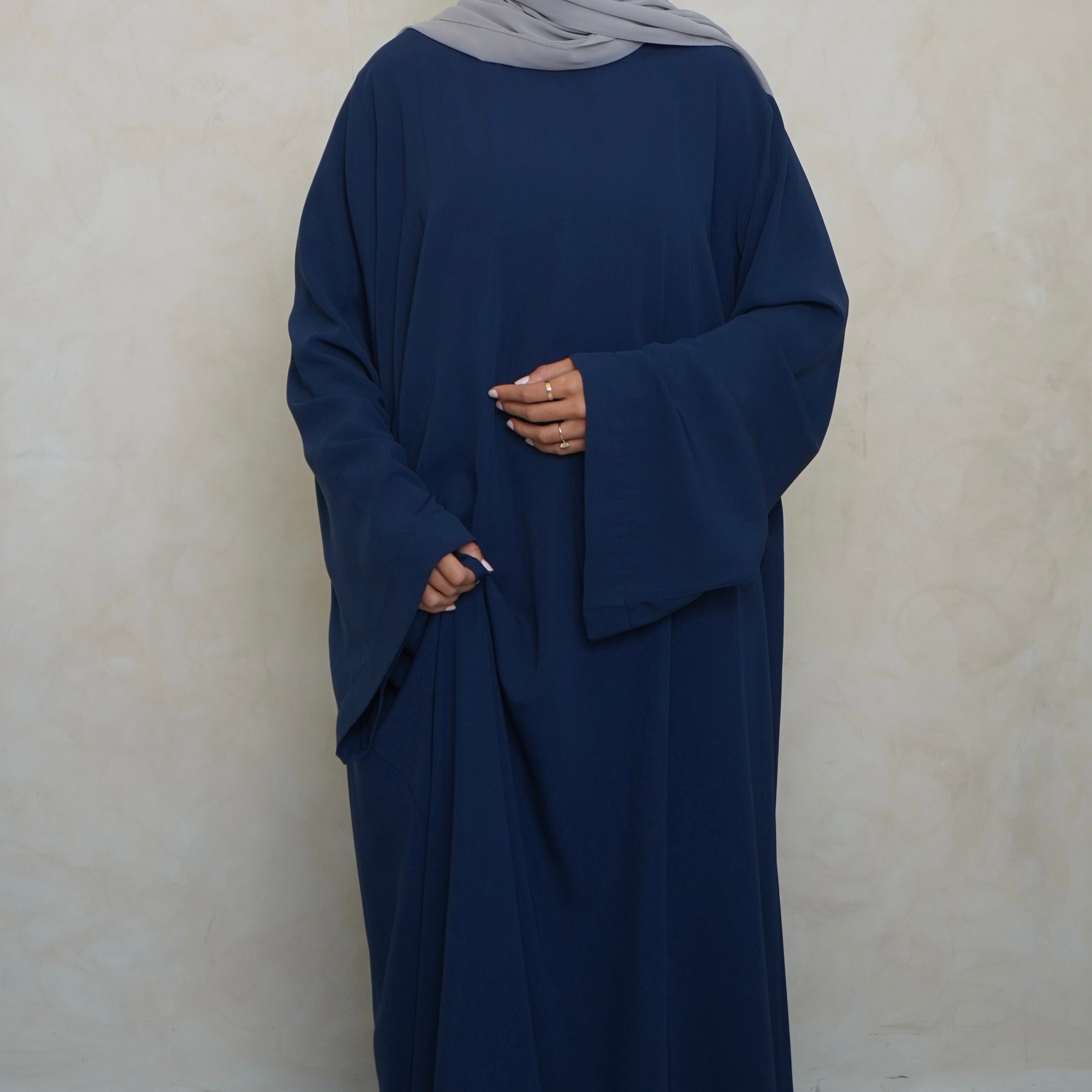 Mary’s Closed Abaya Navy Blue