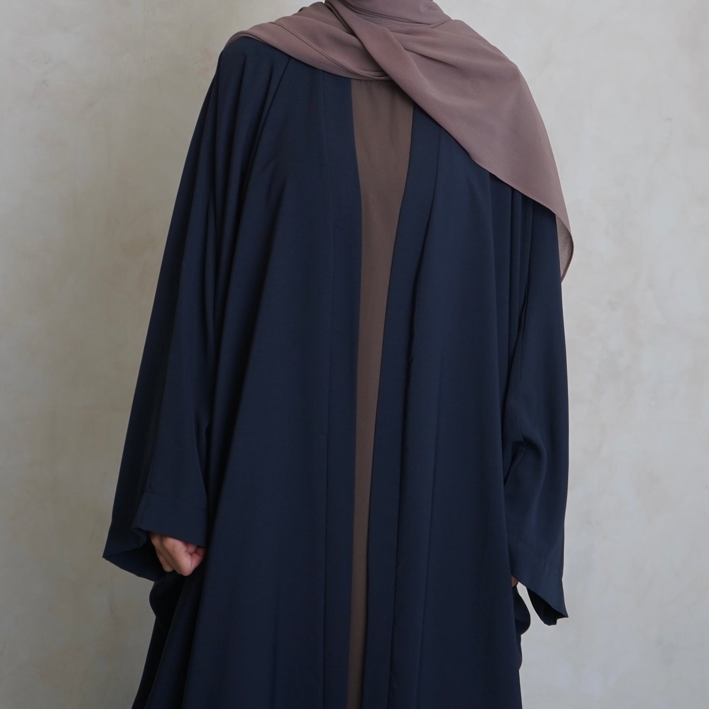 Nahla’s Open Cloak Abaya Navy Grey