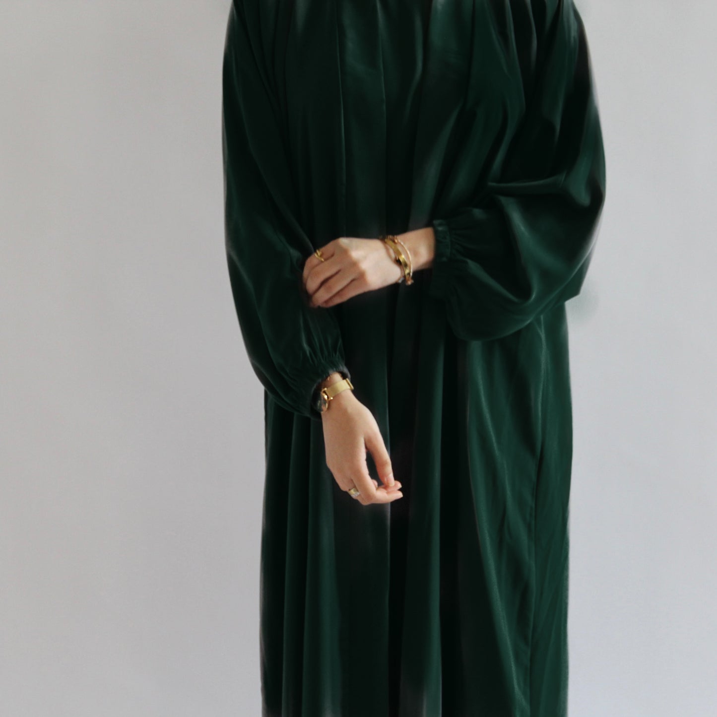 Cuffed Nubo Abaya Set Bottle Green