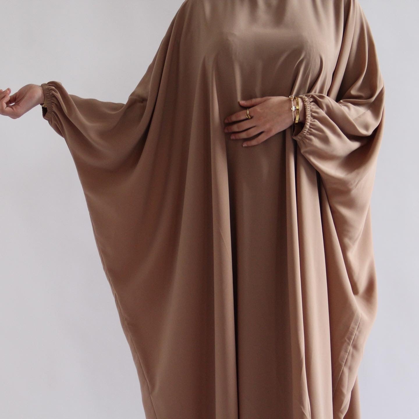 Cuffed Norah Batwing Jilbaya Cream