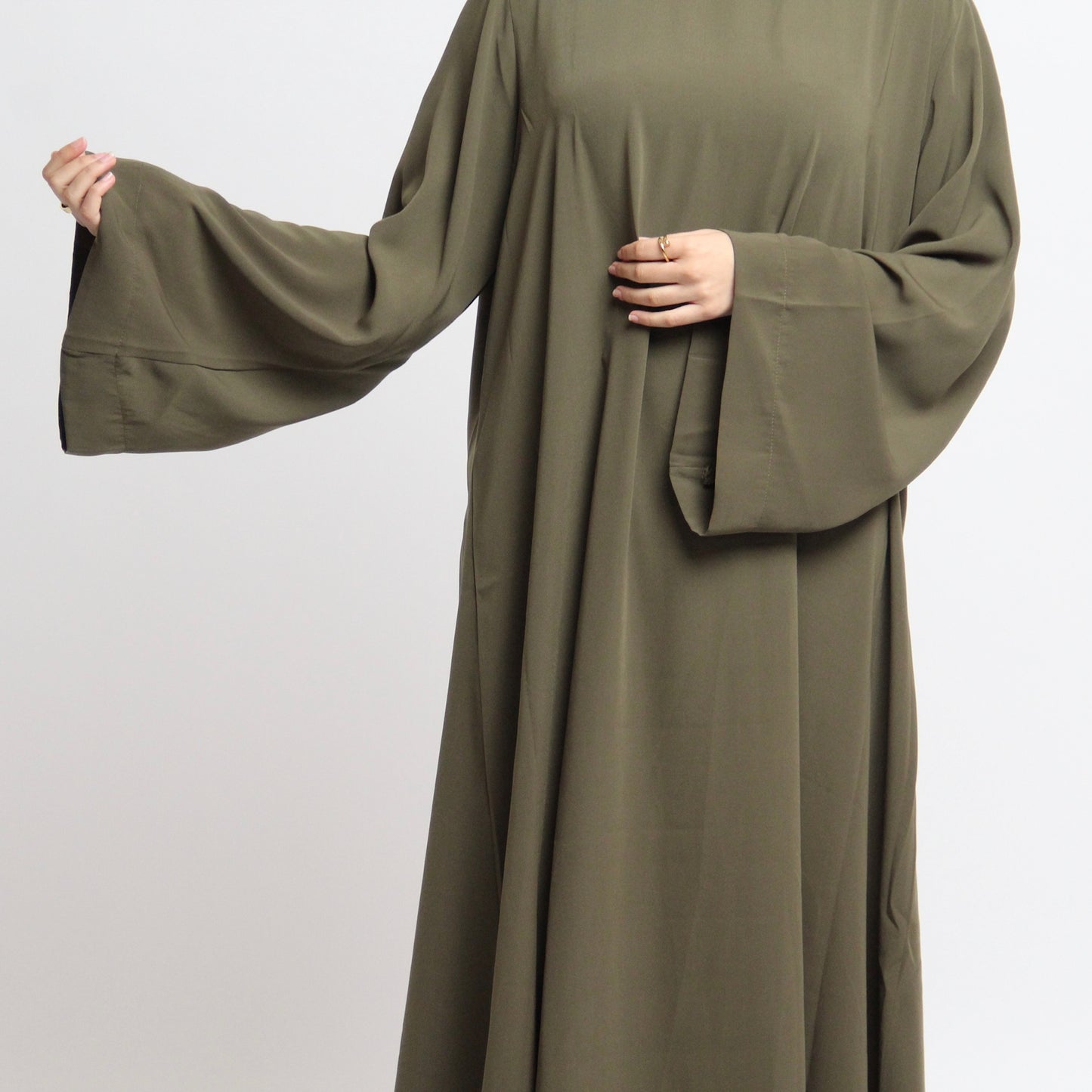 Mary’s Closed Abaya Olive Green